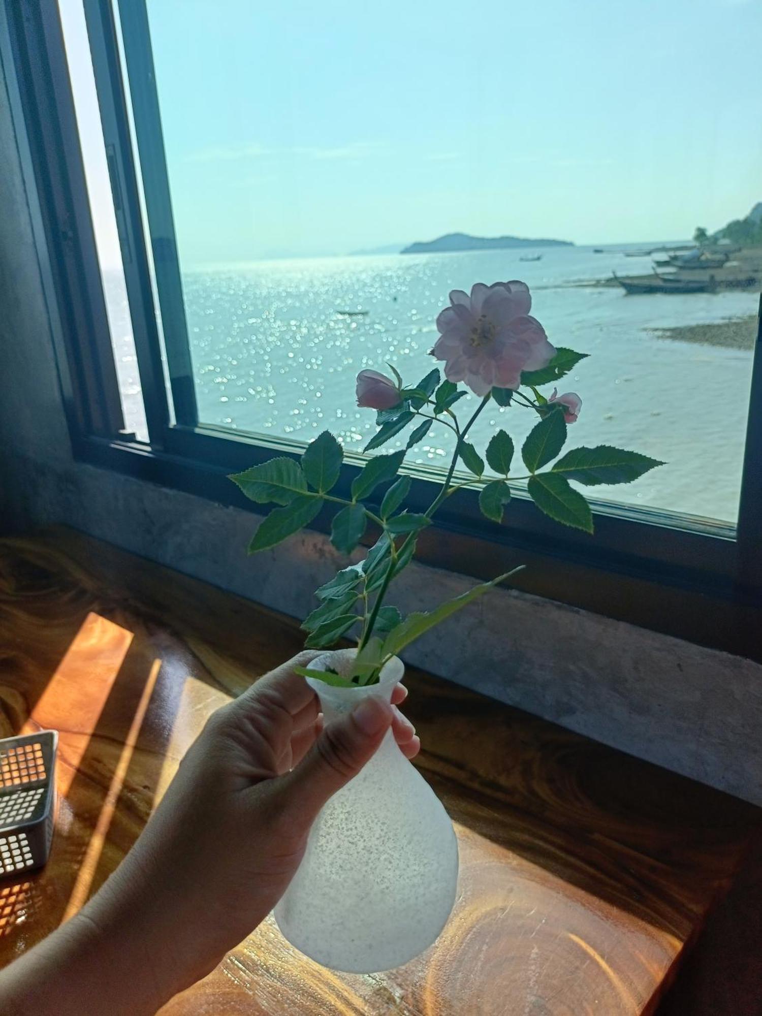Homestay Poohry Seaview *