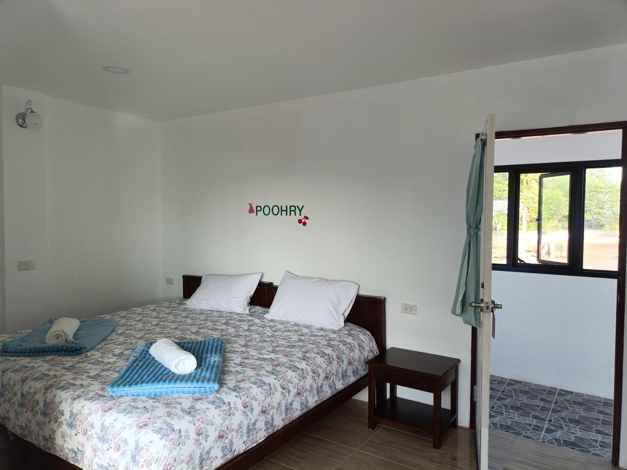 Homestay Poohry Seaview *