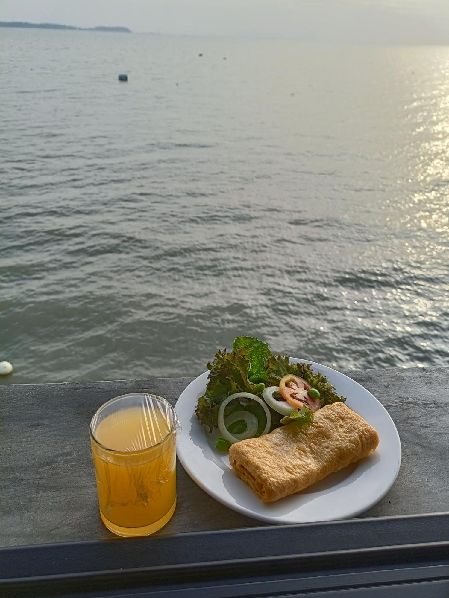 Poohry Seaview Koh Lanta