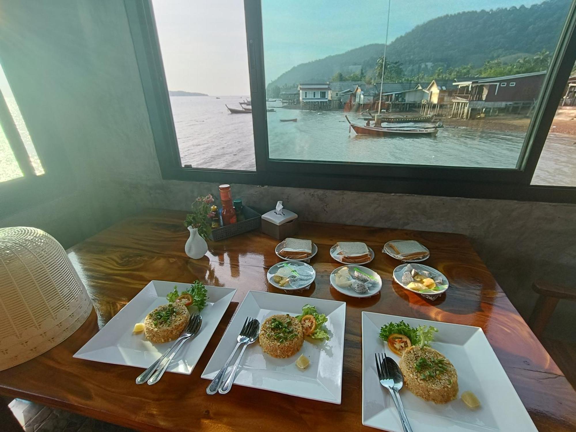 Poohry Seaview Homestay Koh Lanta