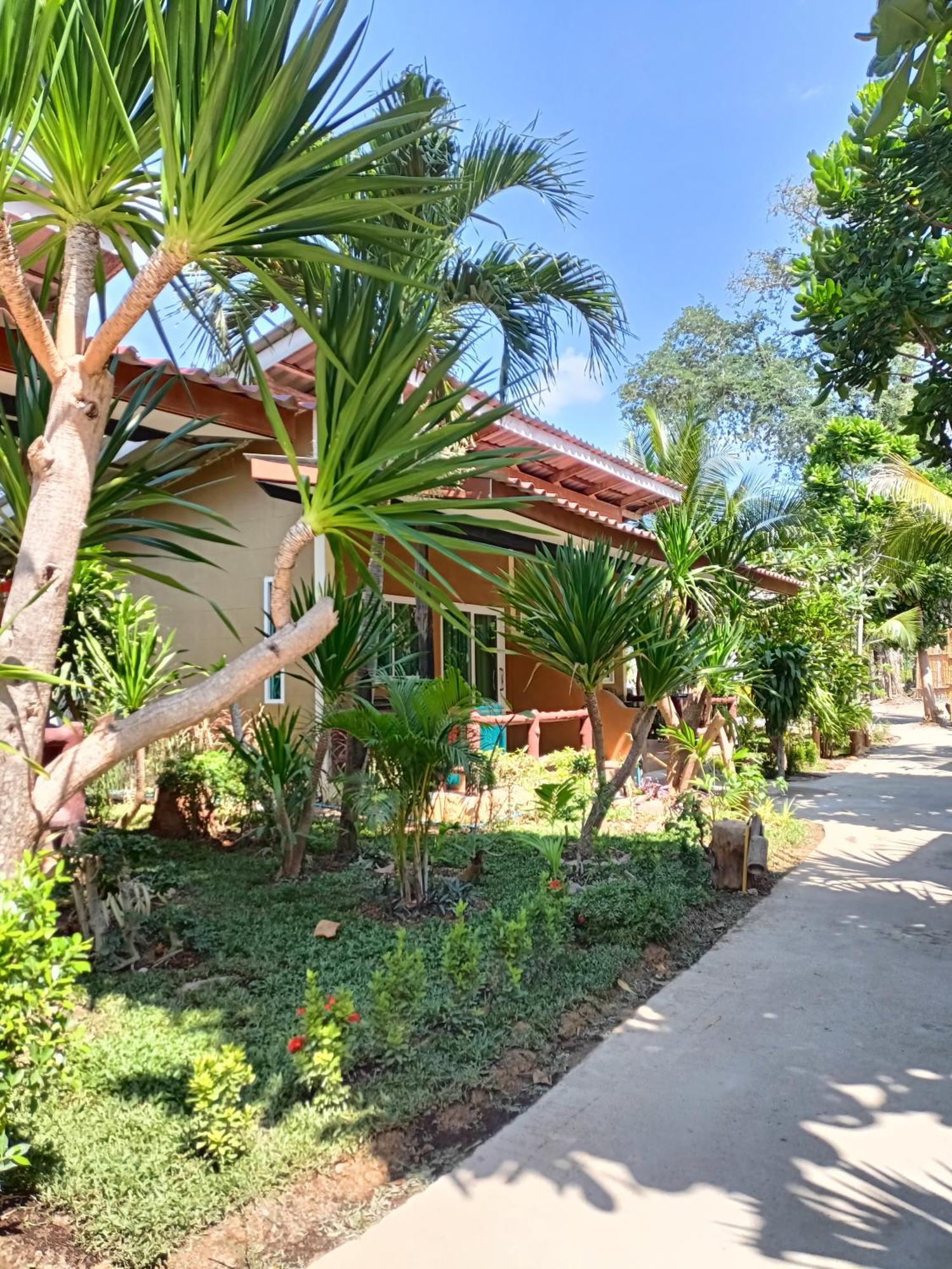 Resort Sea Shell Koh Lanta