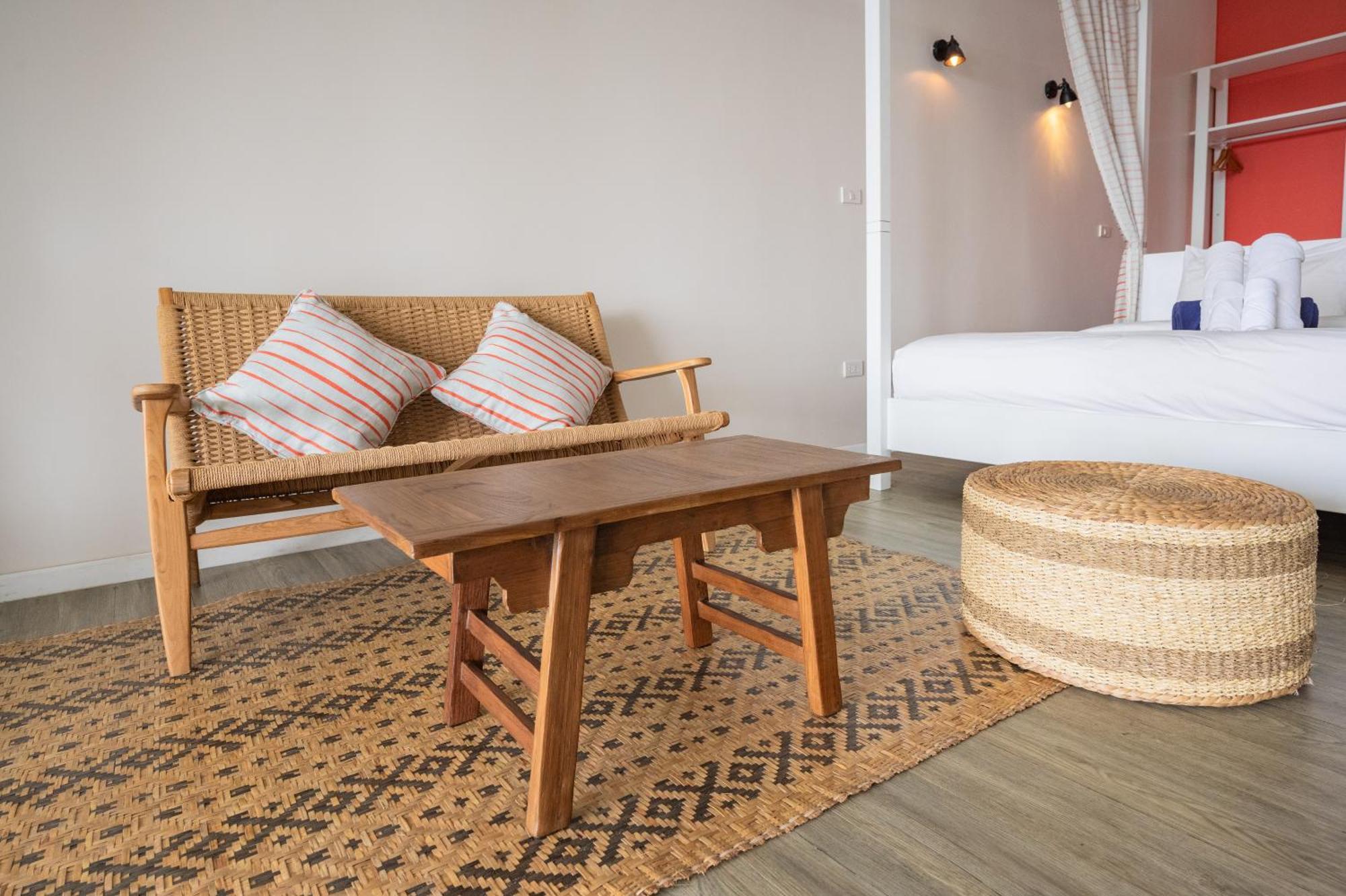 Aparthotel Baan Jai Dee Front 3*