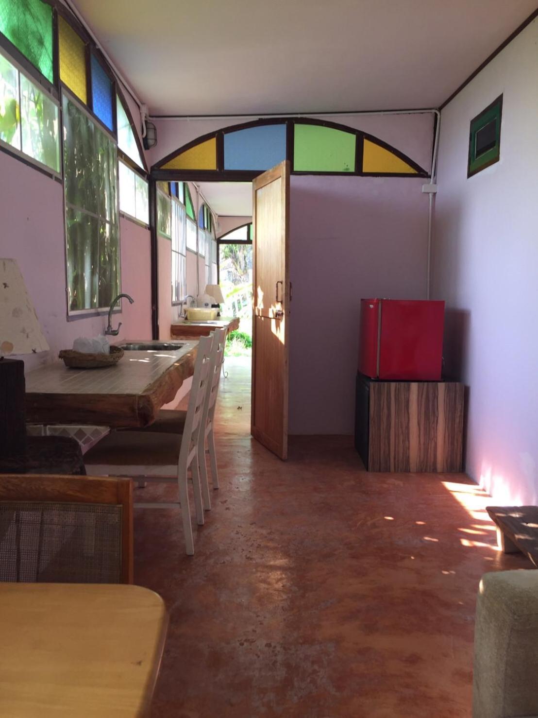 Sanita Chom Bung