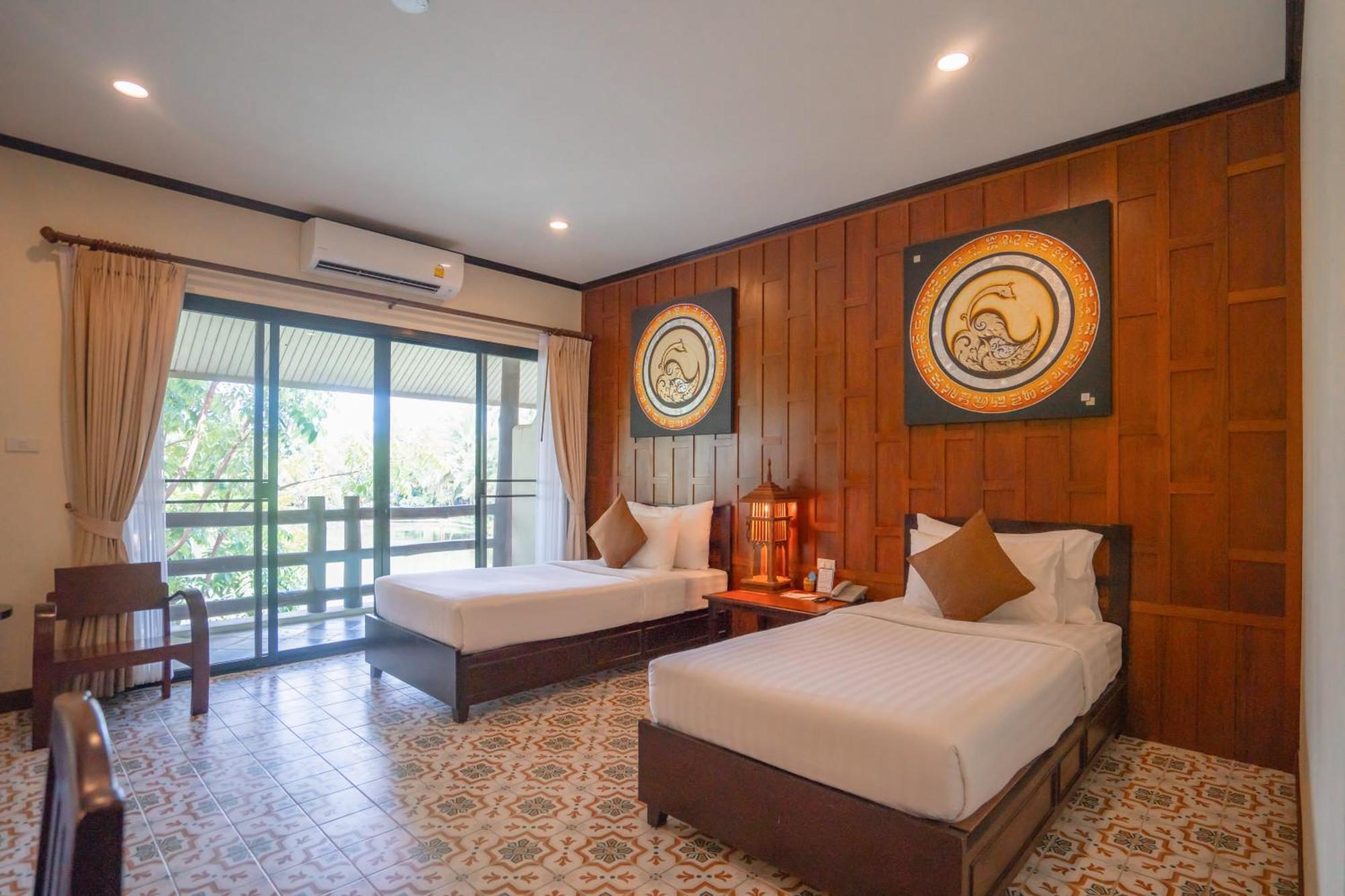 Horizon Village & 4* Doi Saket