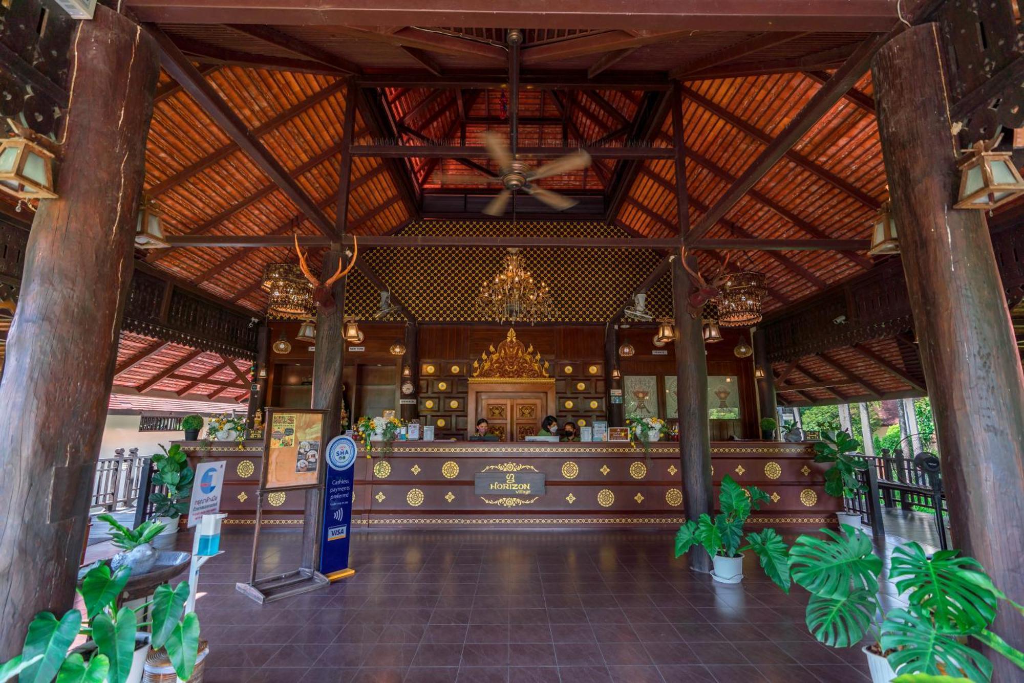 Resort Horizon Village &