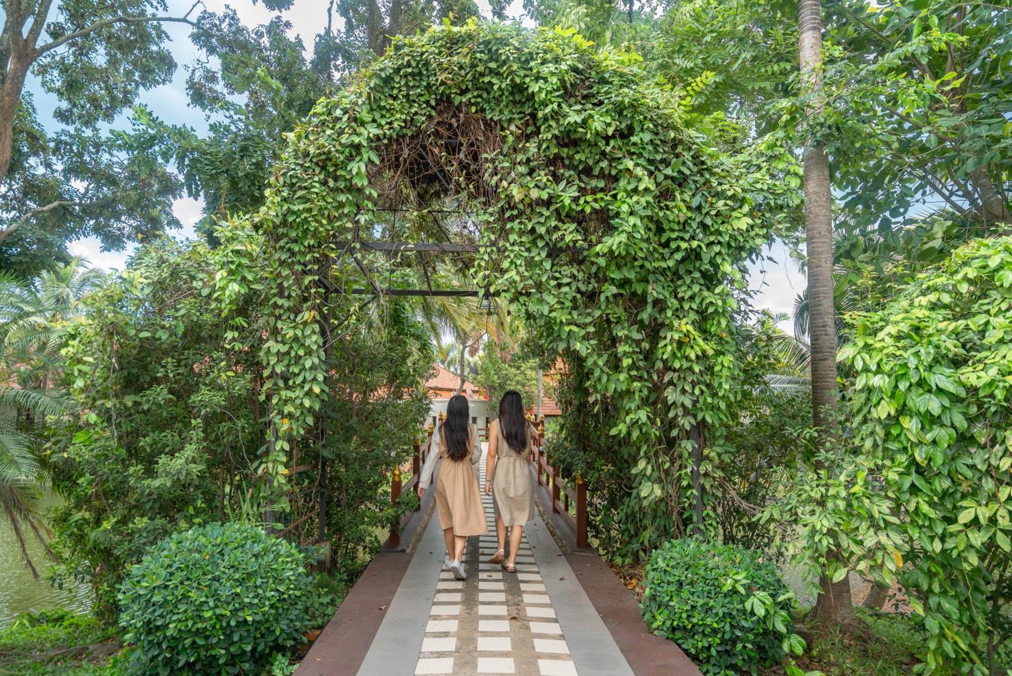 Resort Horizon Village &