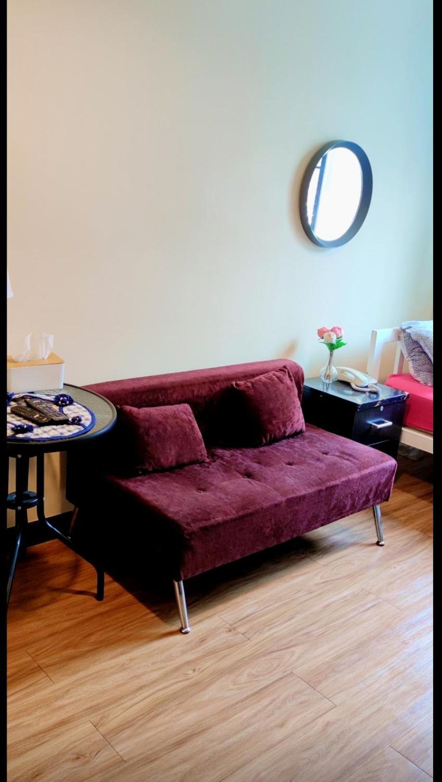 Bed & Breakfast The Cube Sathorn Boutique Hotel: Modern Near Bts Surasak