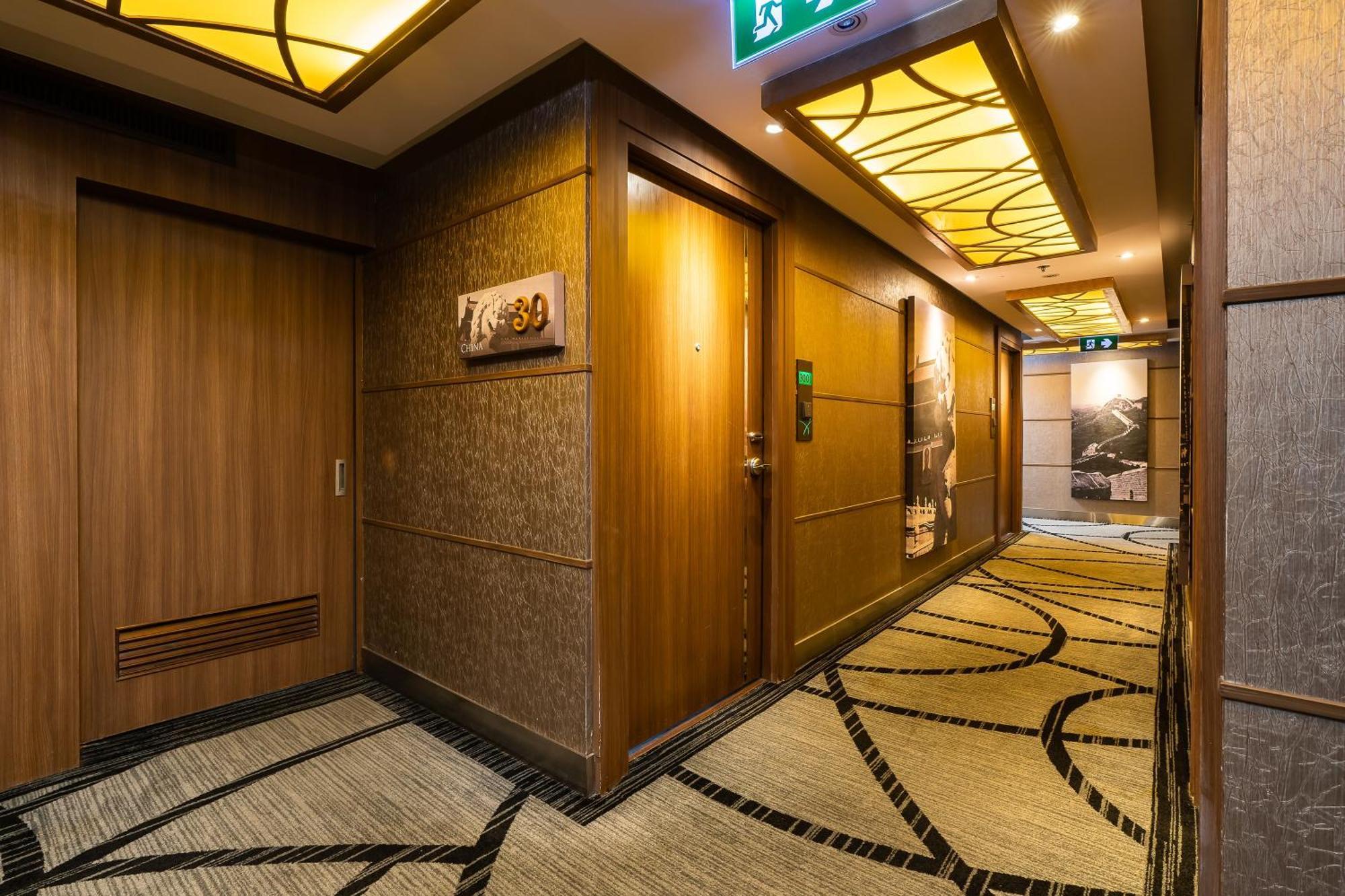 The Continent Sukhumvit - Asok Bts Hotel Banguecoque