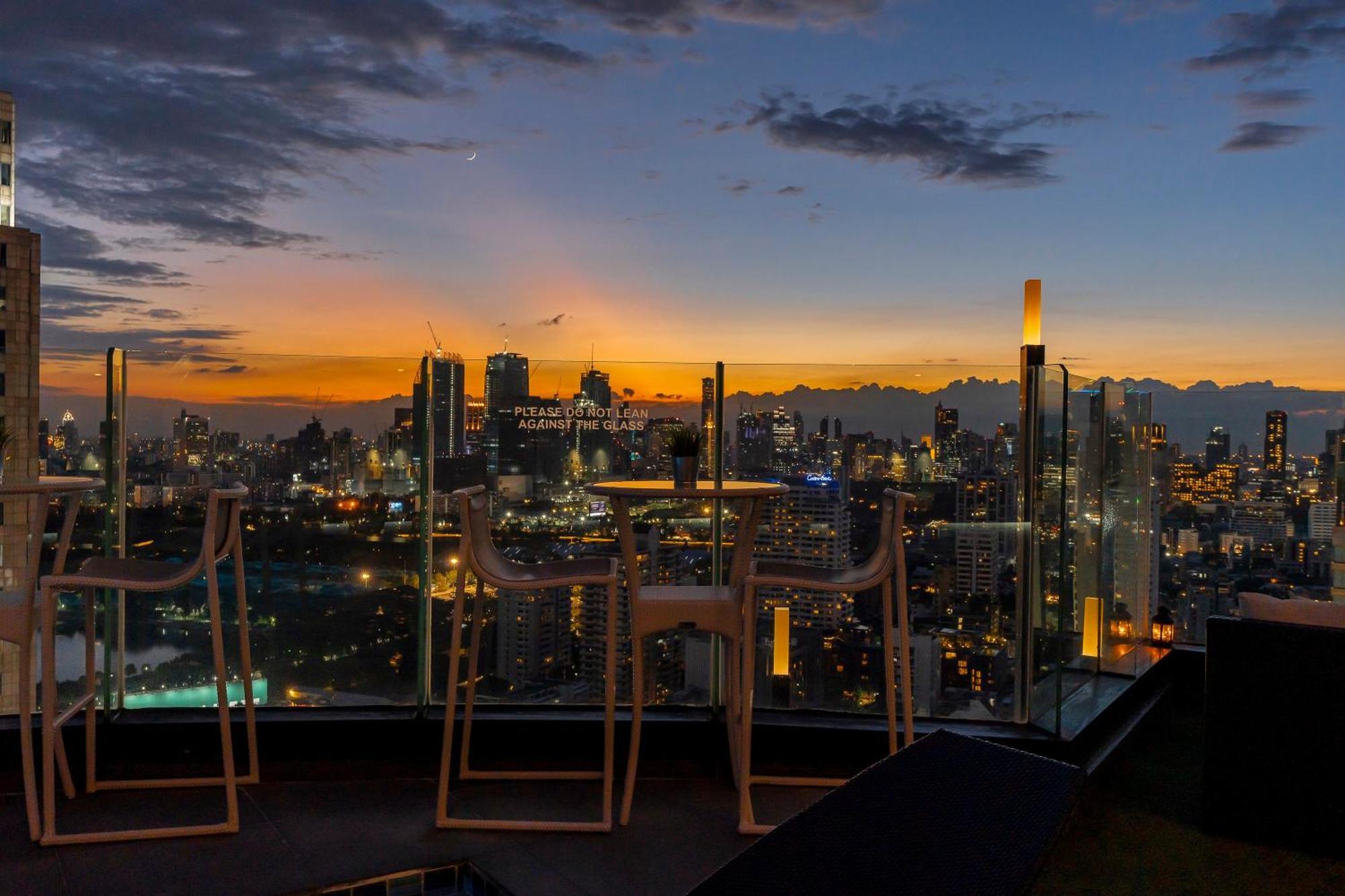 Hotel The Continent Sukhumvit - Asok Bts Banguecoque