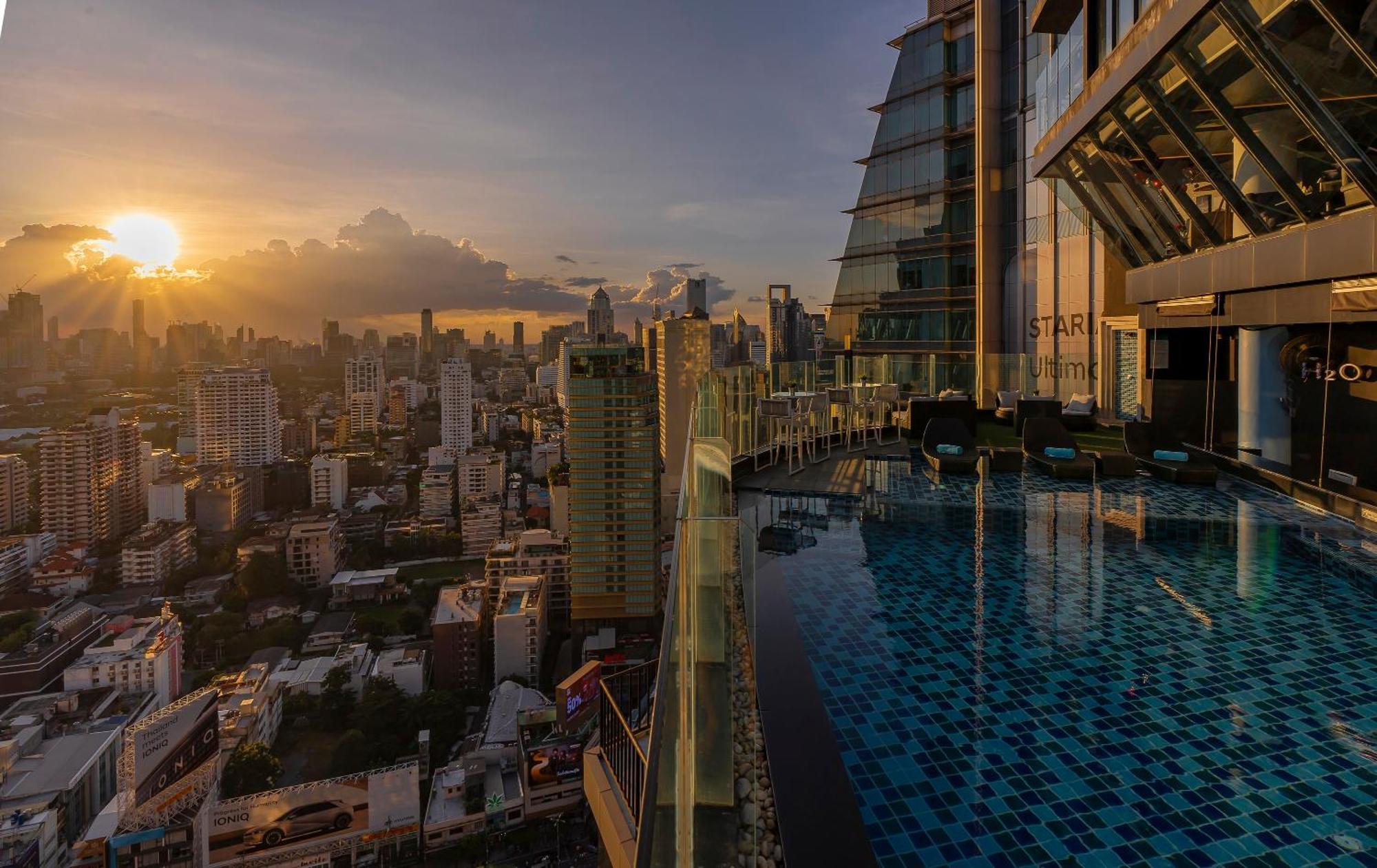 The Continent Sukhumvit - Asok Bts 5* Banguecoque
