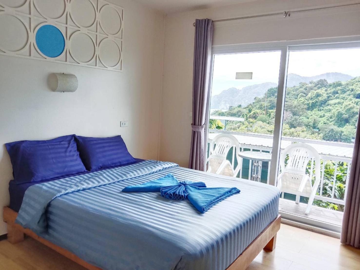 Hostel Blue View House Phi Phi Don