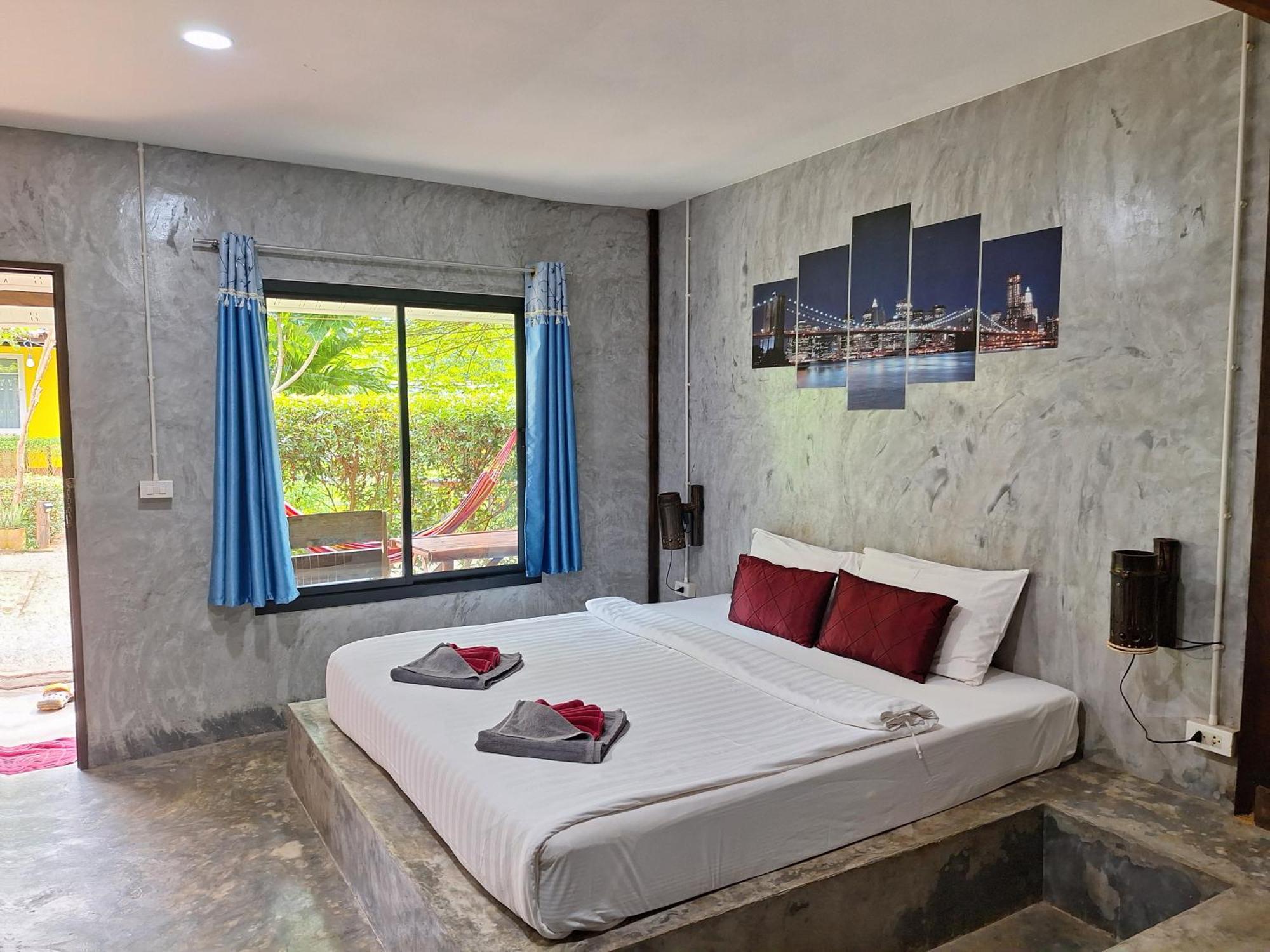 Lanta Happy House Guest house *