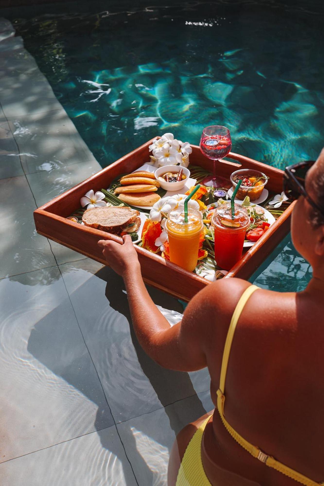 Villa Alanta Pool