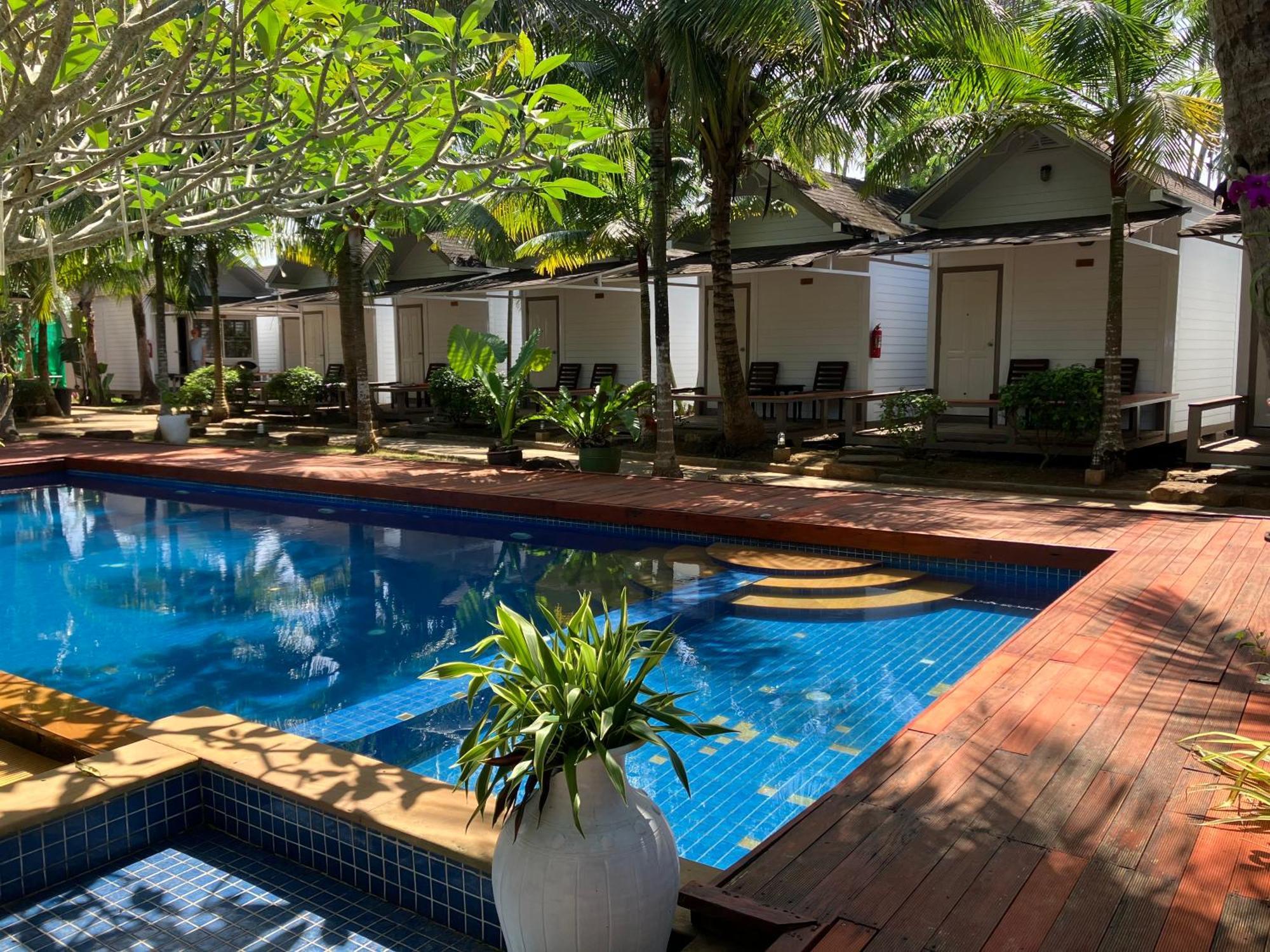 Isle Krabi-sha Resort Klong Muang Beach