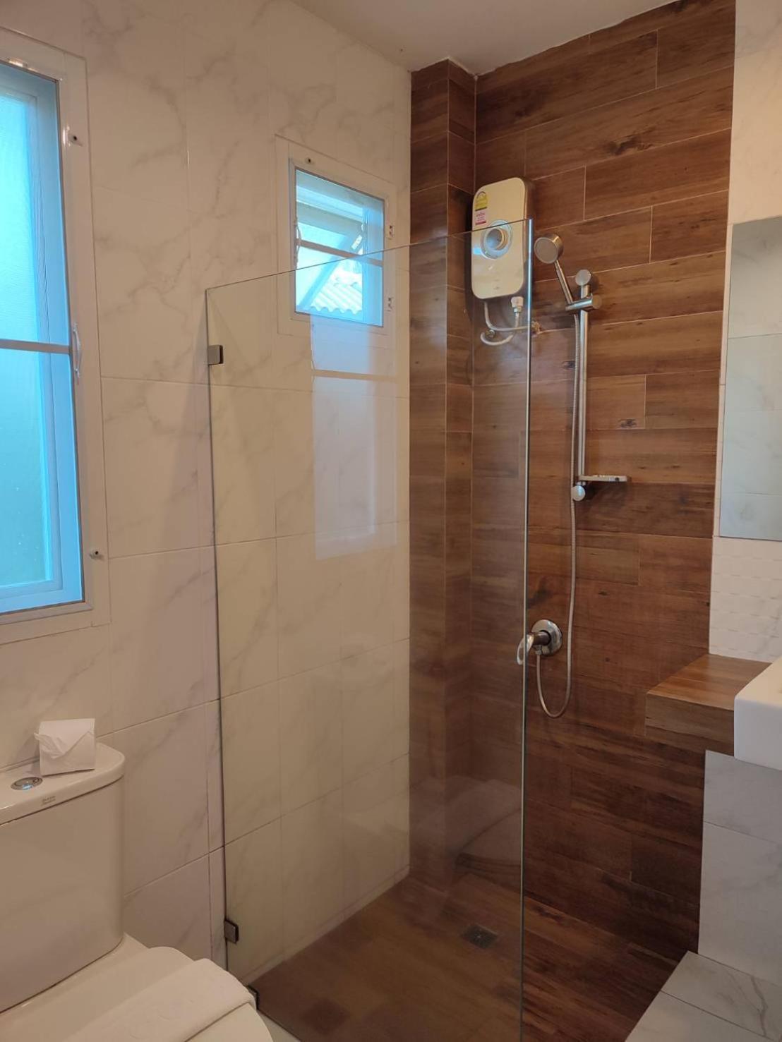 Phangan Akuna 3*