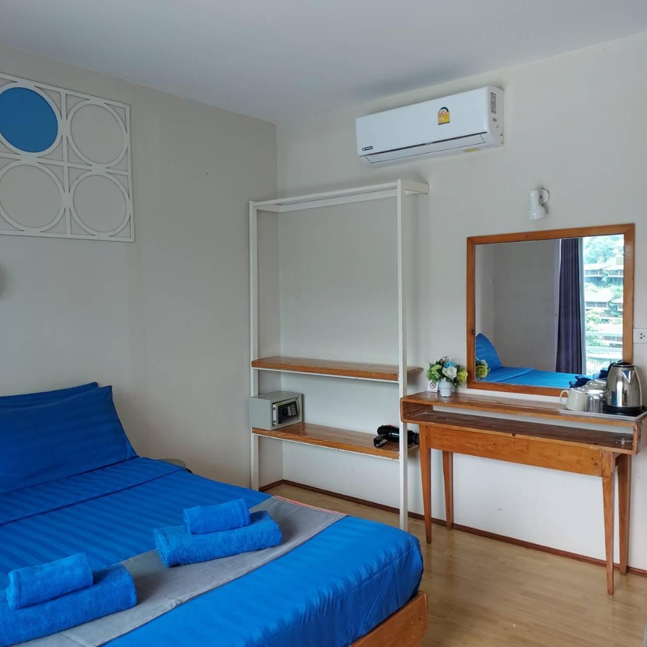 Blue View House Hostel