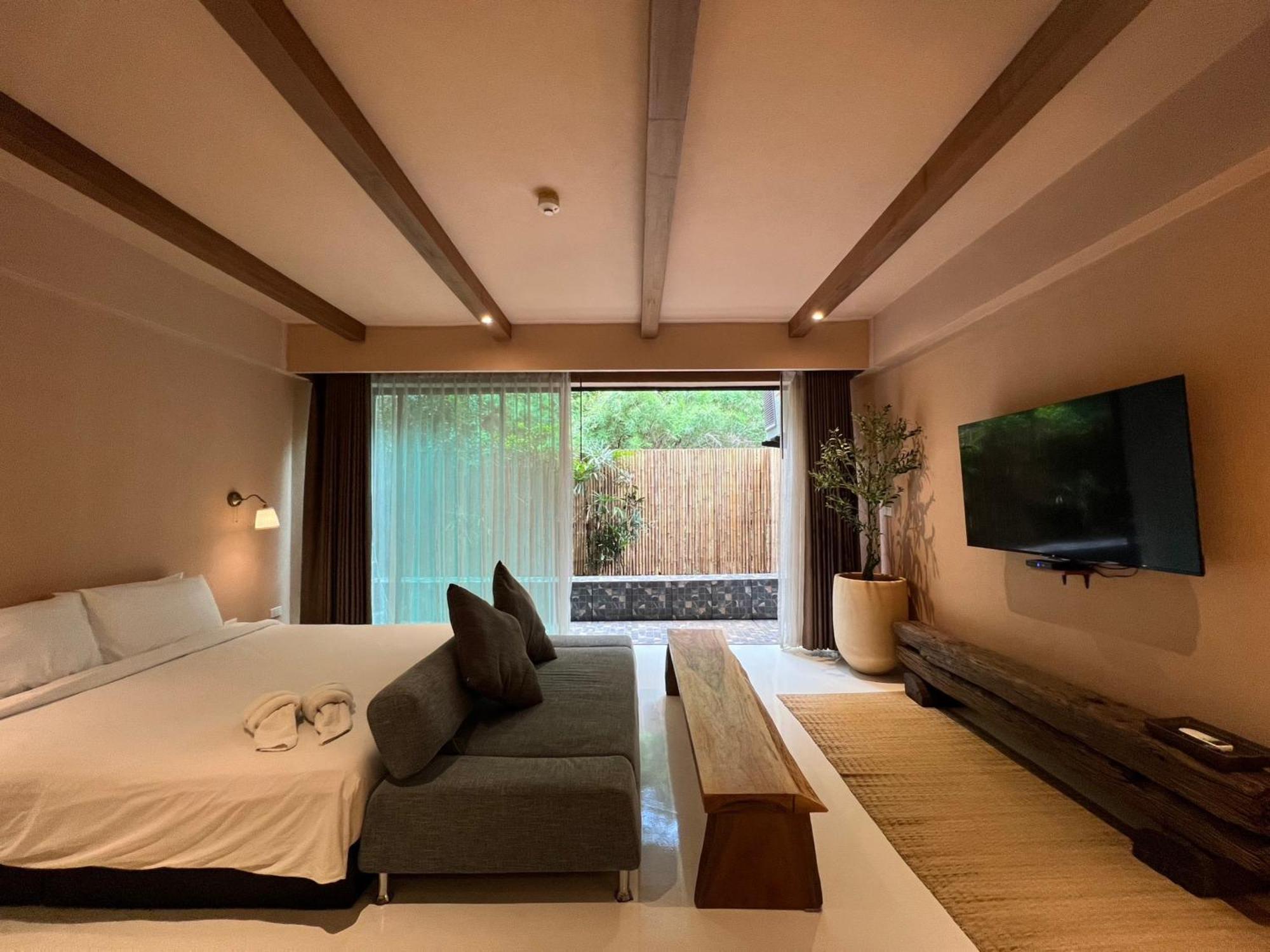 Inlaya Resort Ratchaburi
