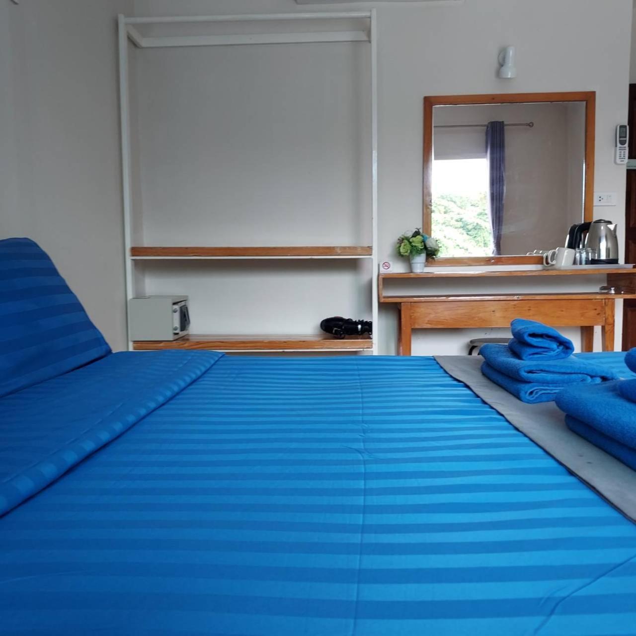 Hostel Blue View House *