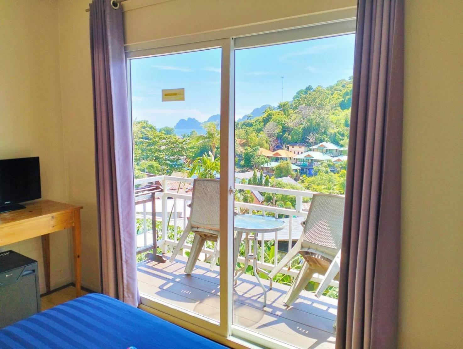 Blue View House *