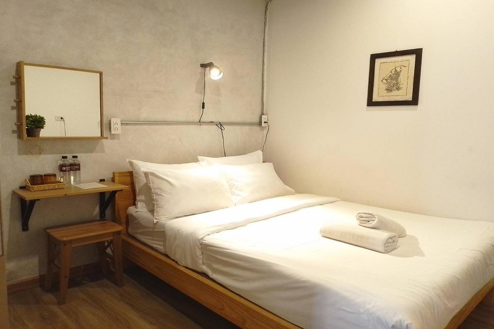 Hostel Ora *