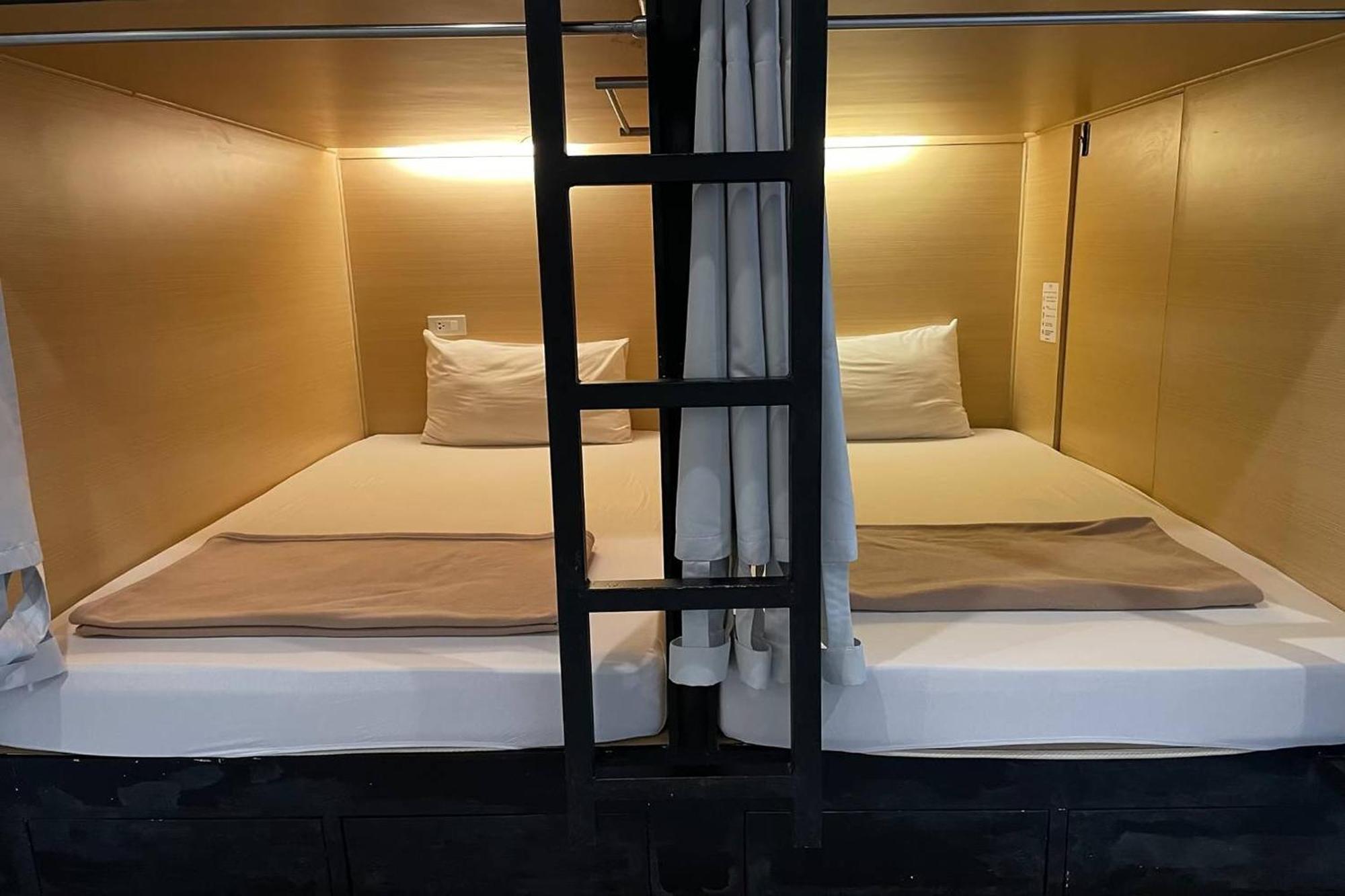 Ora Hostel *