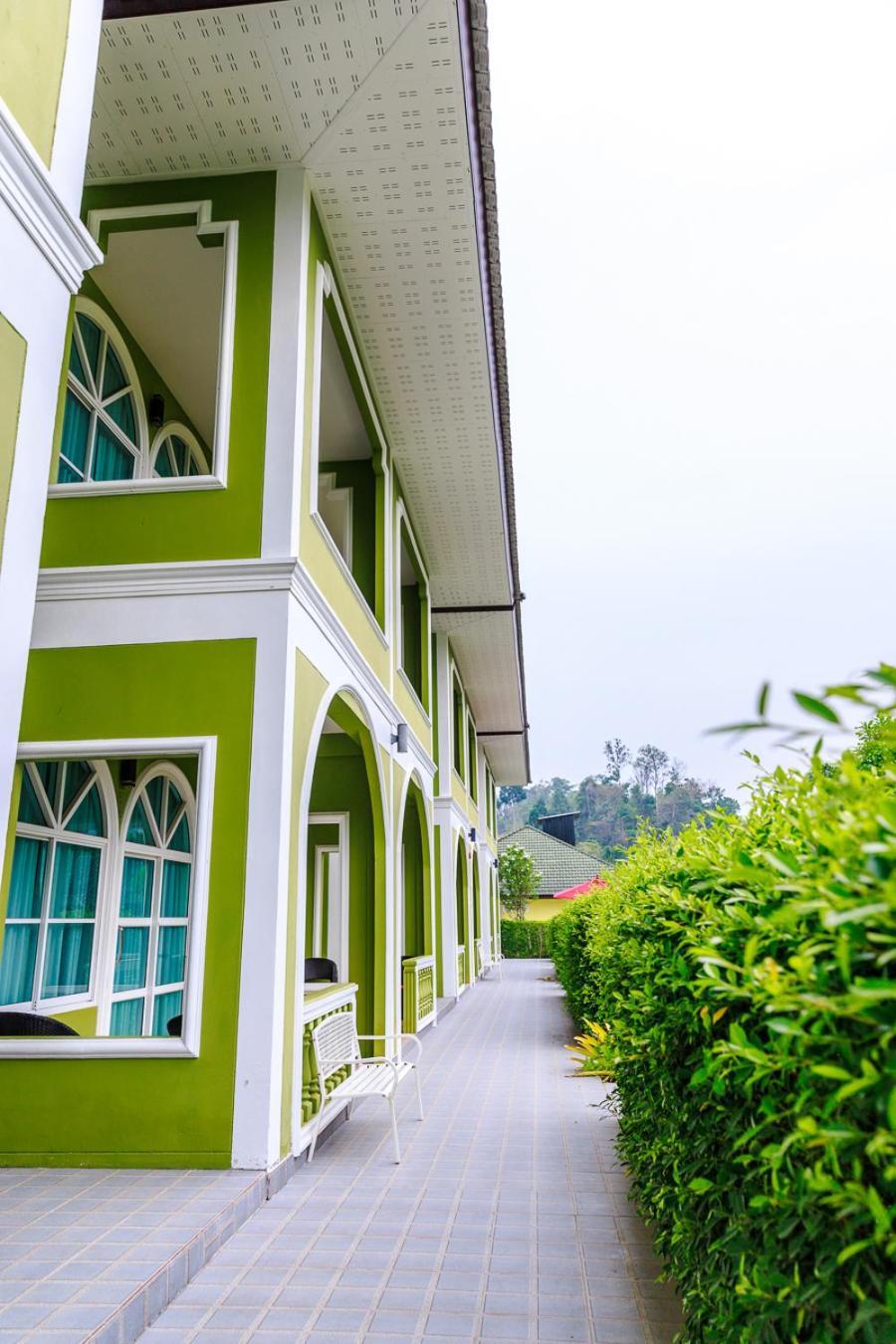 Resort Baan Suan