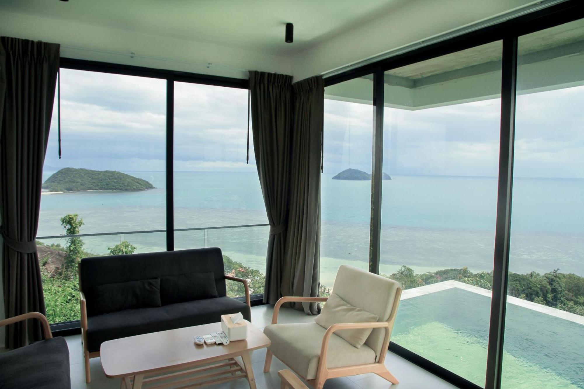 Sis And Sea Villa *