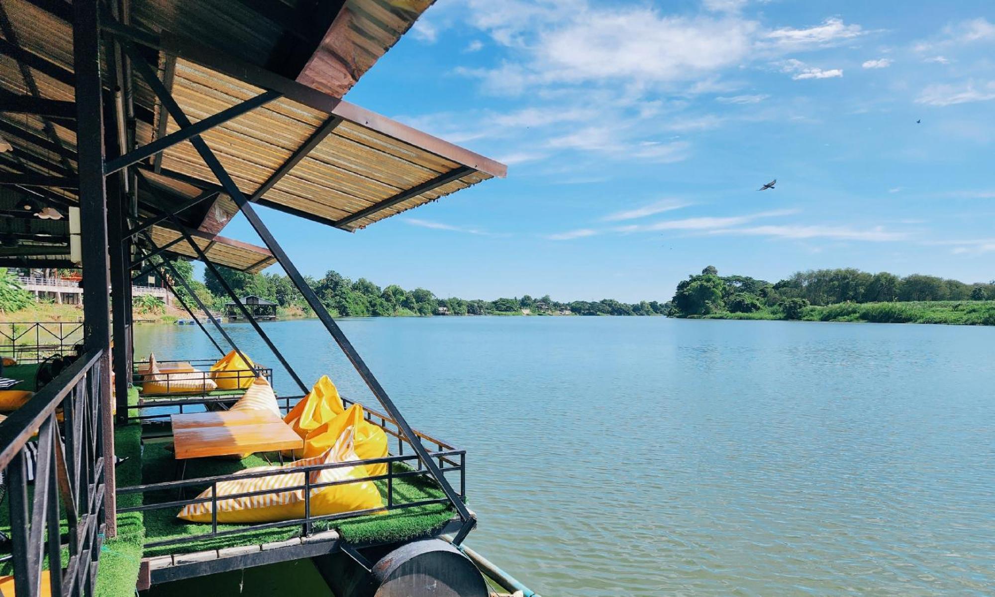 Resort Tara Ratchaburi Ban Bang Kra