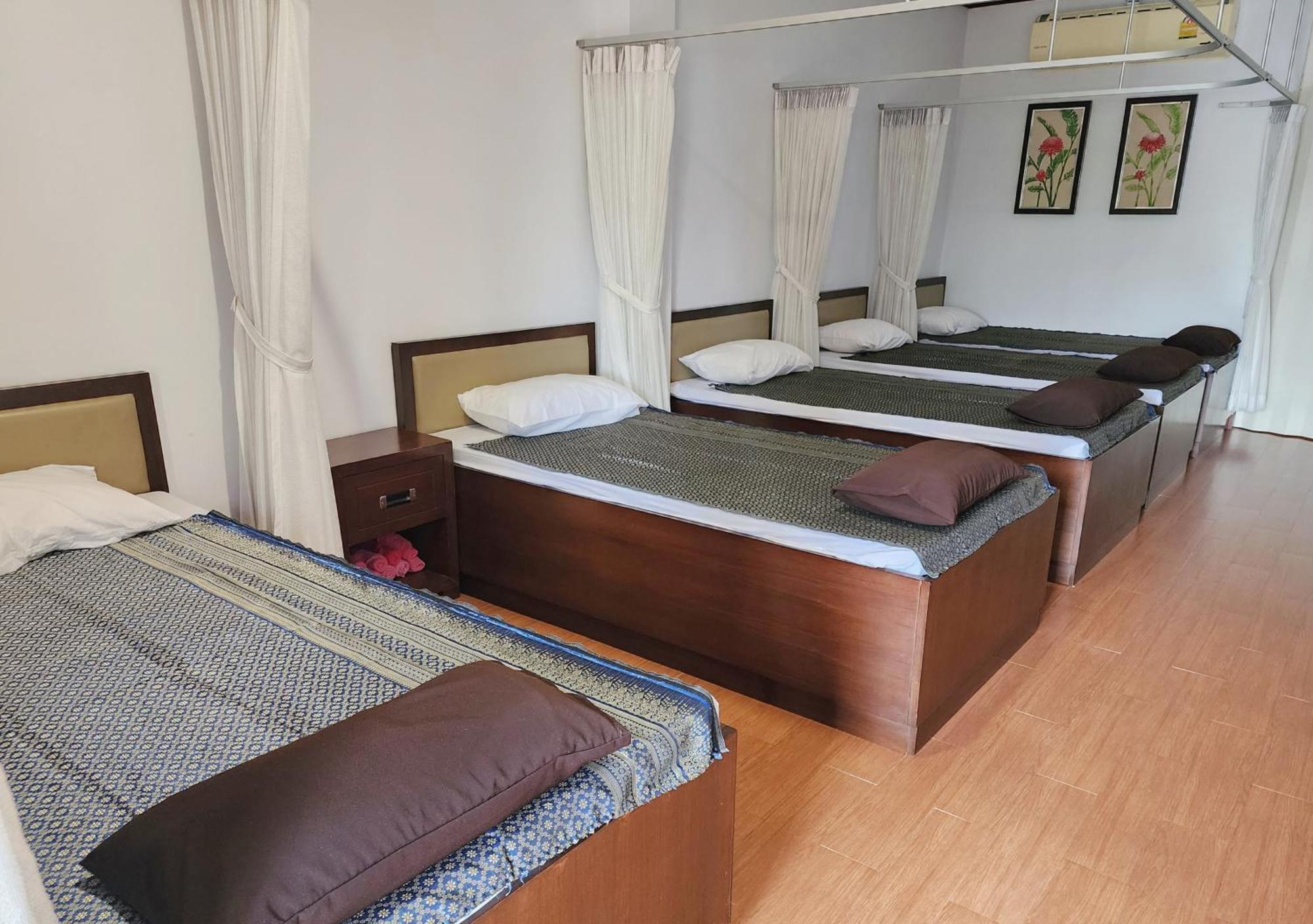 Tara Ratchaburi Resort Ban Bang Kra