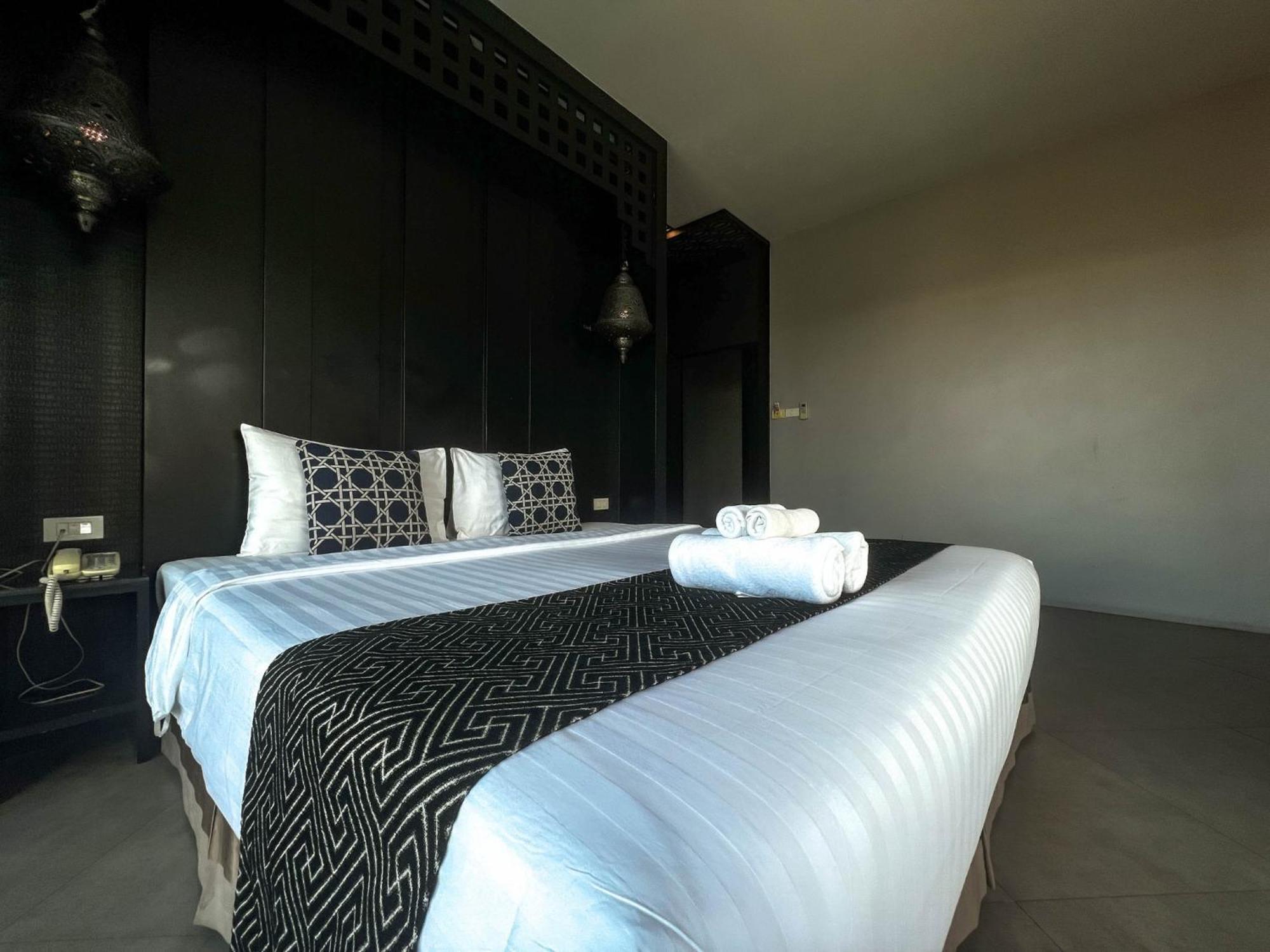 Hotel Srisawara Casa