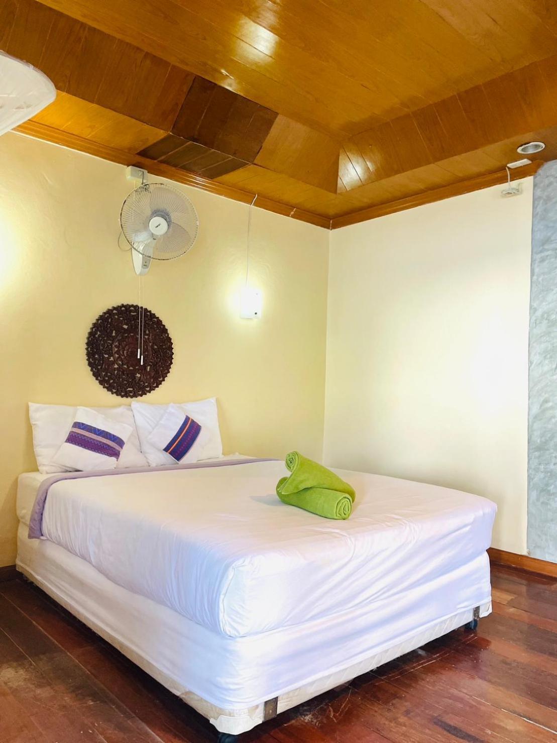Bottle 1 Resort