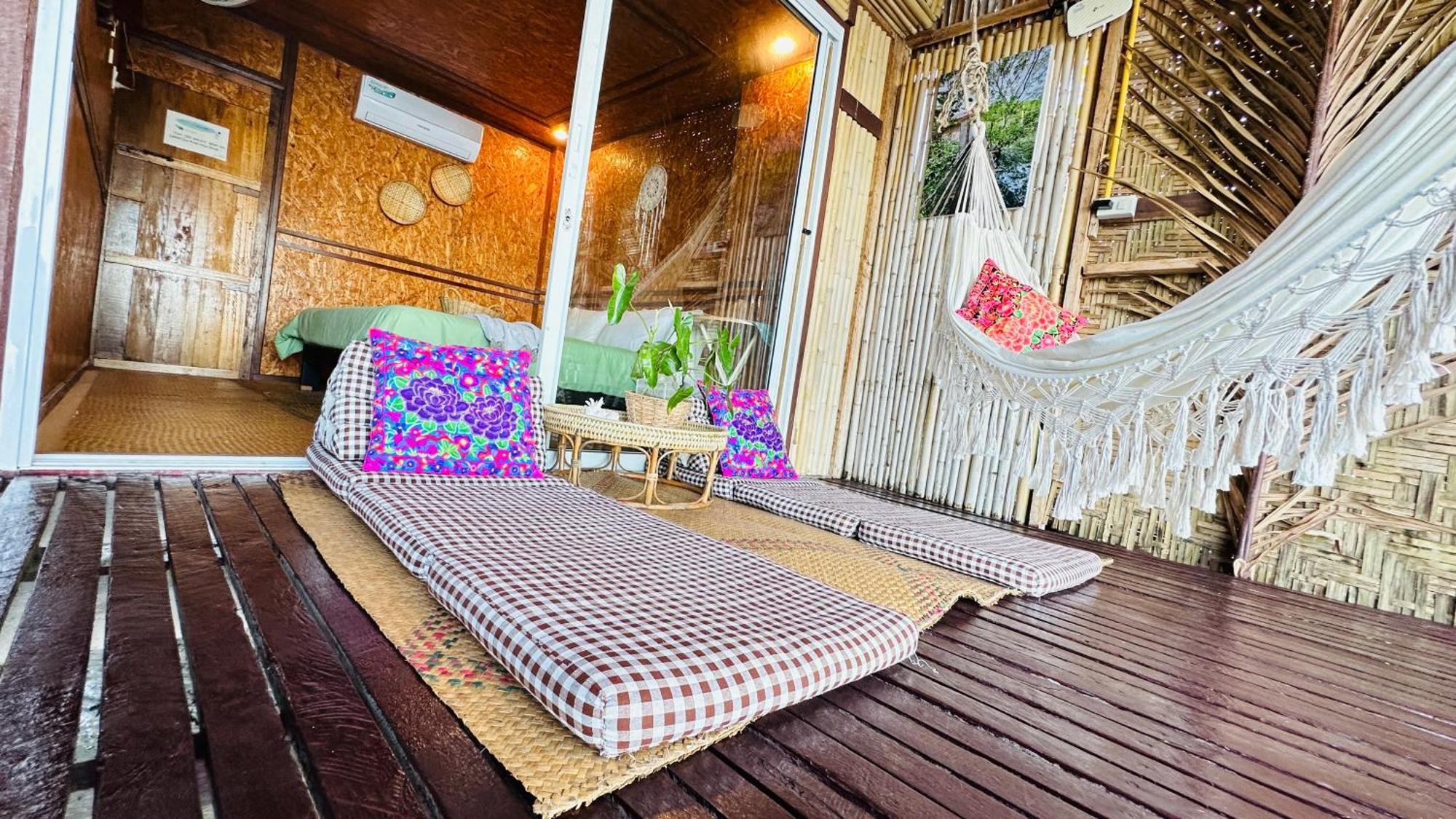 Homestay Deep House Sea View *