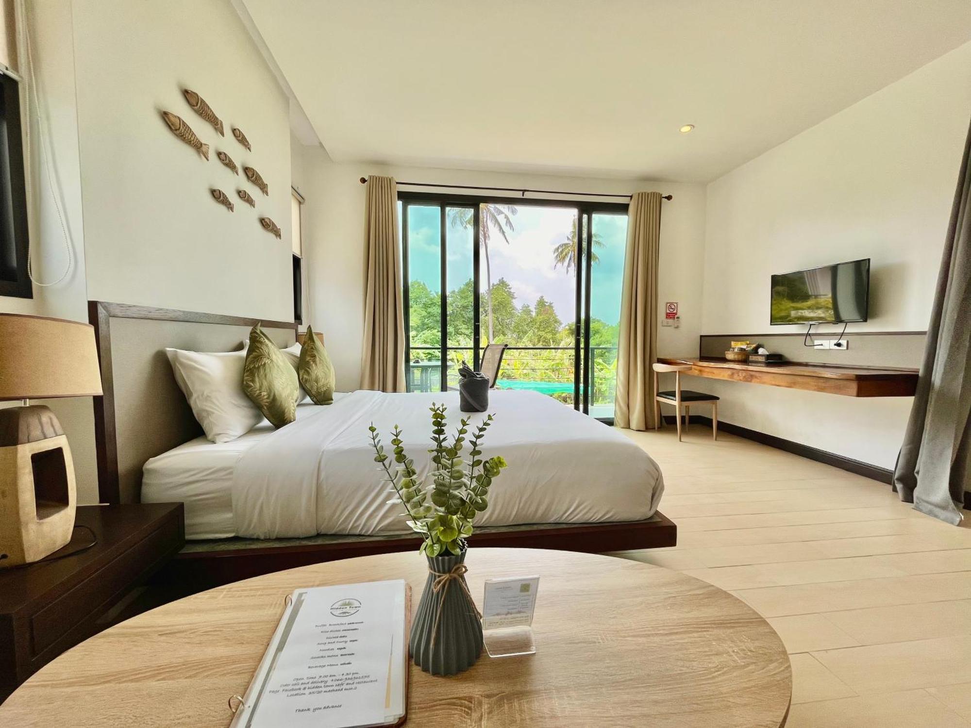 Field-d House 3*