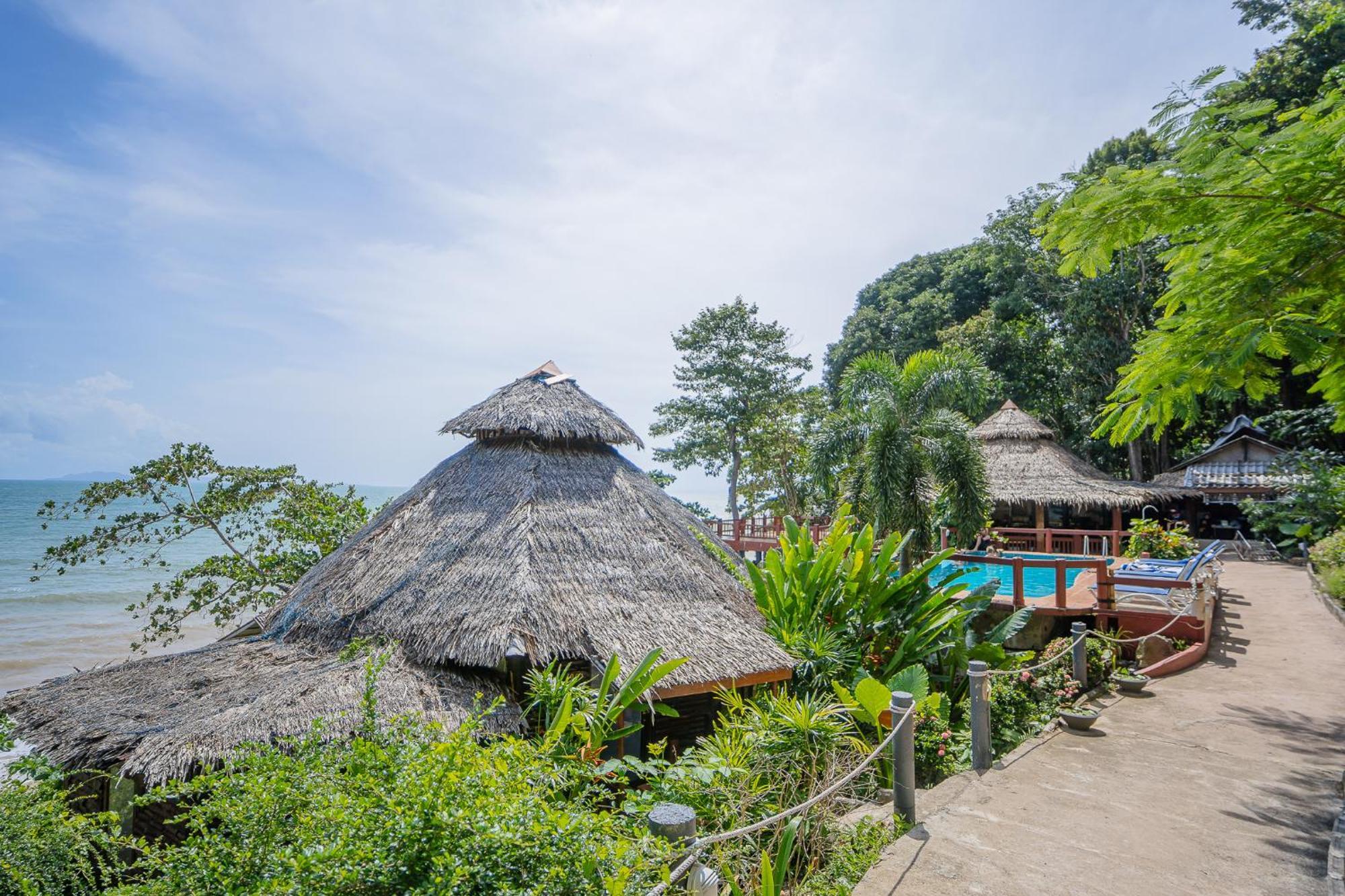 Koh Jum Resort 3*