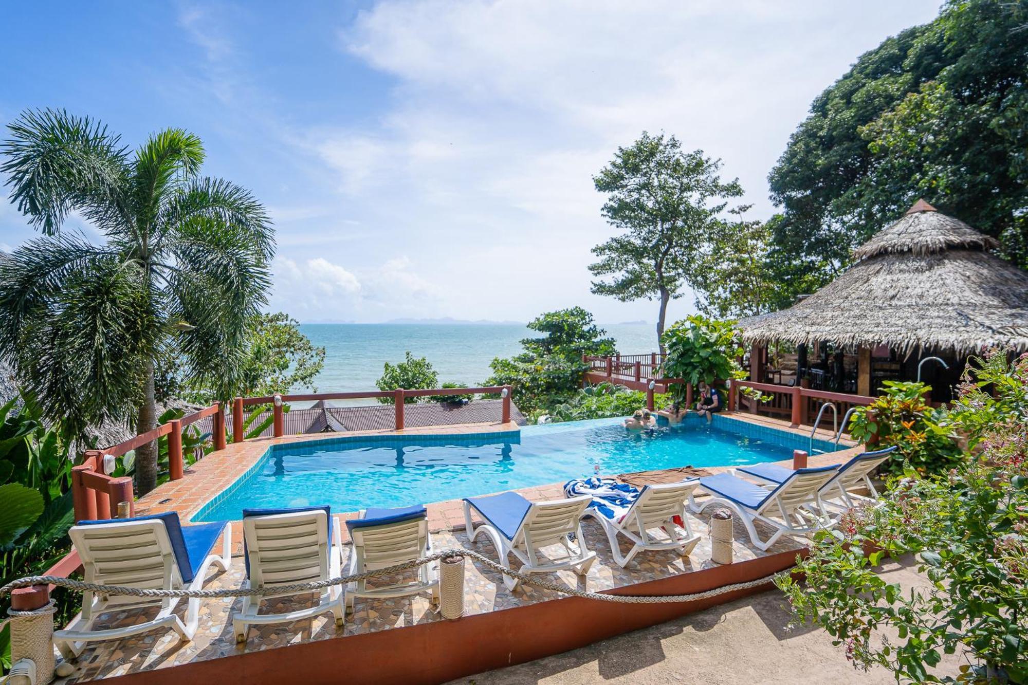 Koh Jum Resort Resort