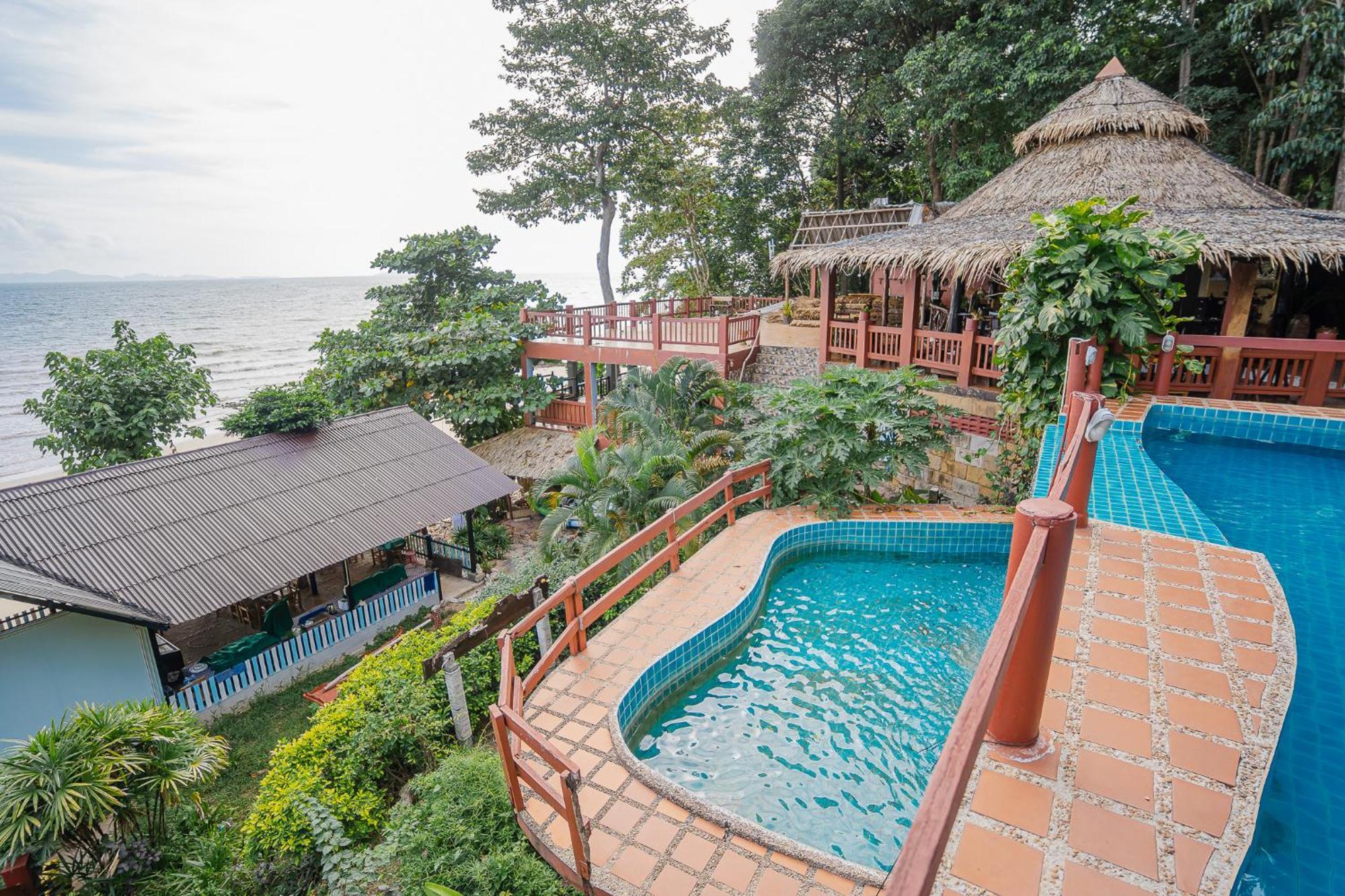 Resort Koh Jum Resort