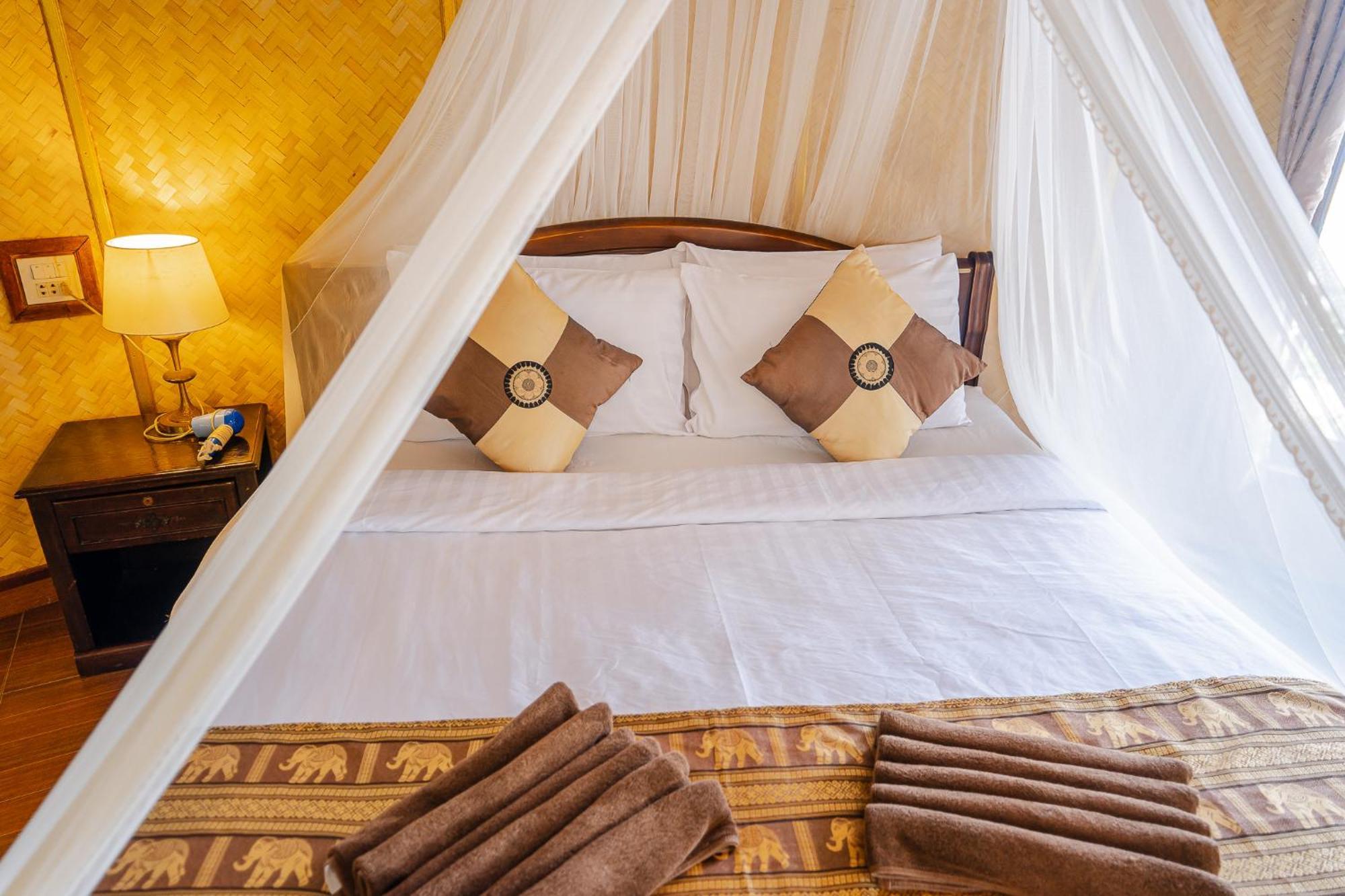 Koh Jum Resort