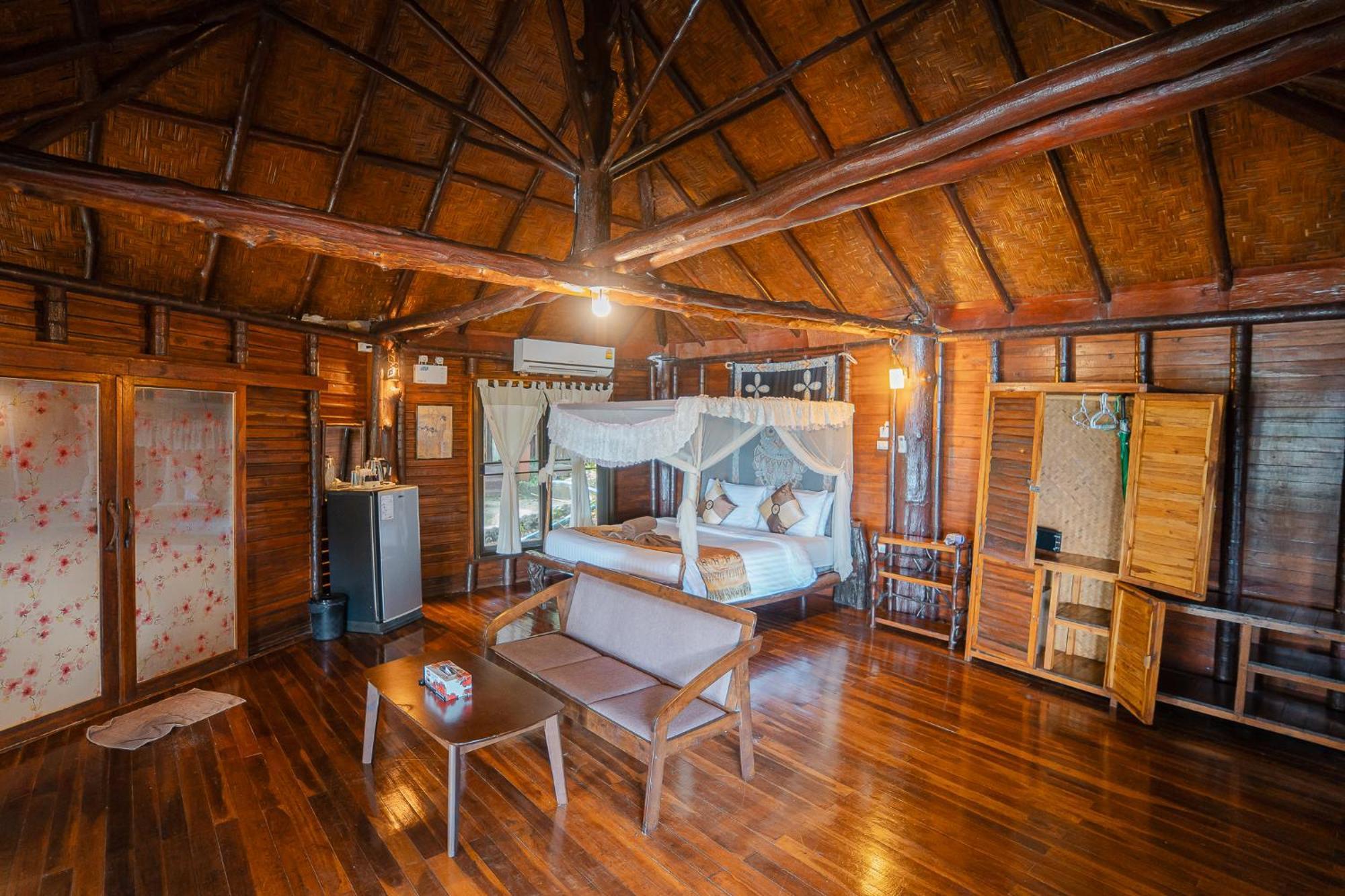Koh Jum Resort