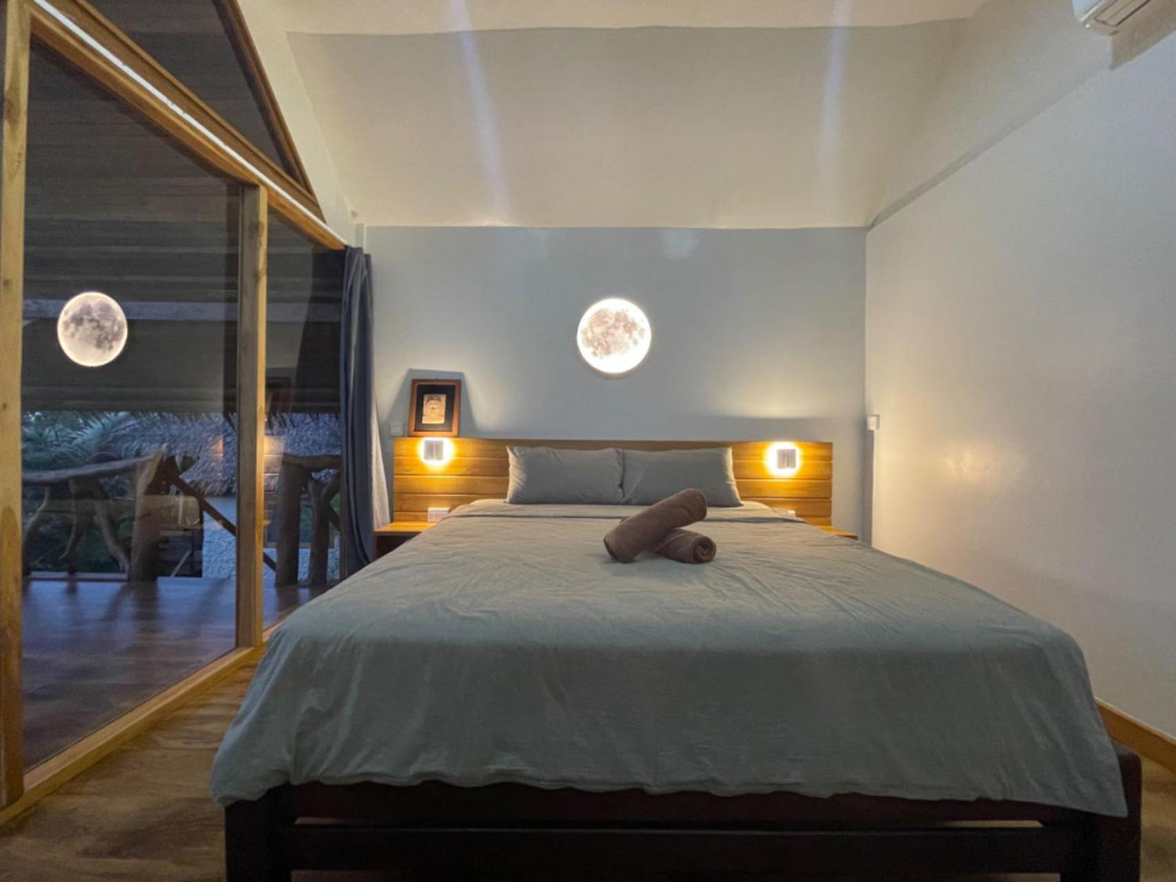 Inn Tantawan Sea View 山海居 *