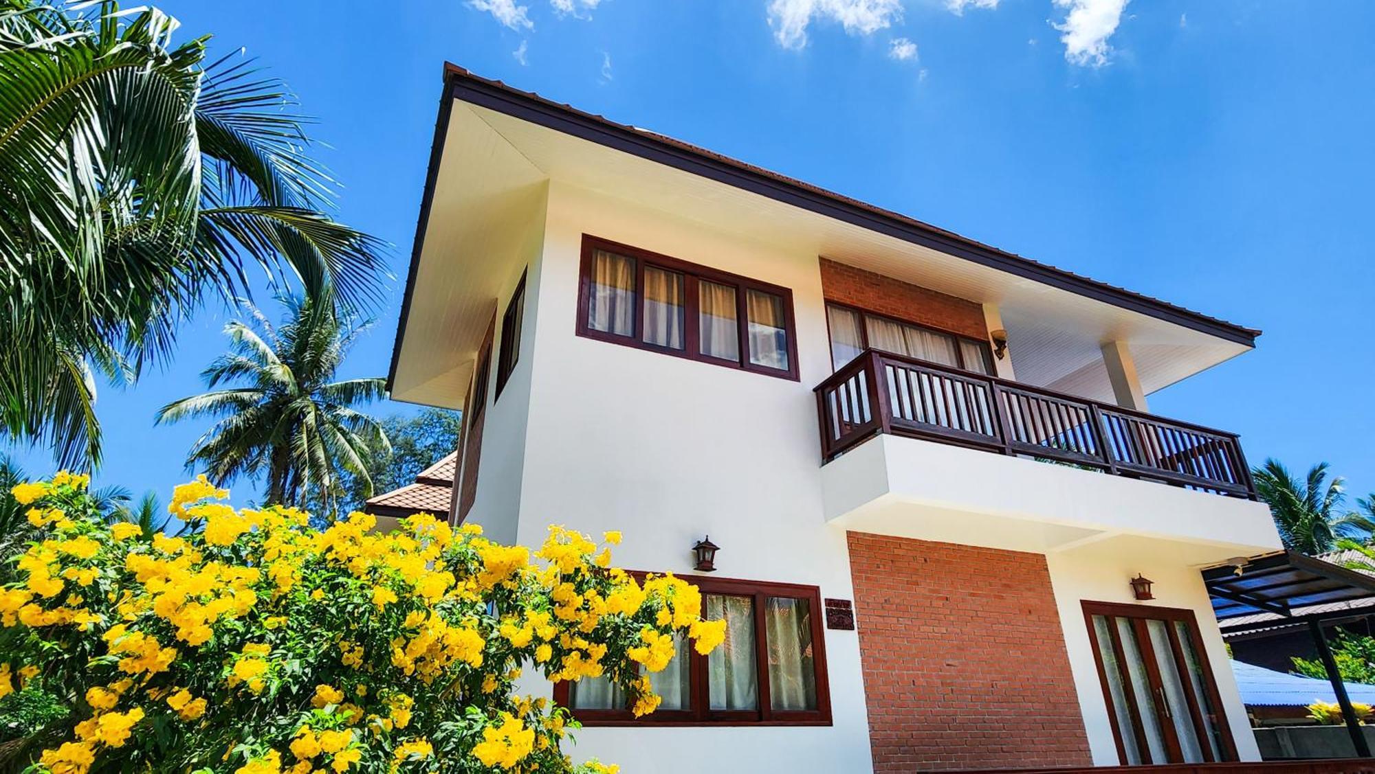 Apartment Baan Bhuwann *