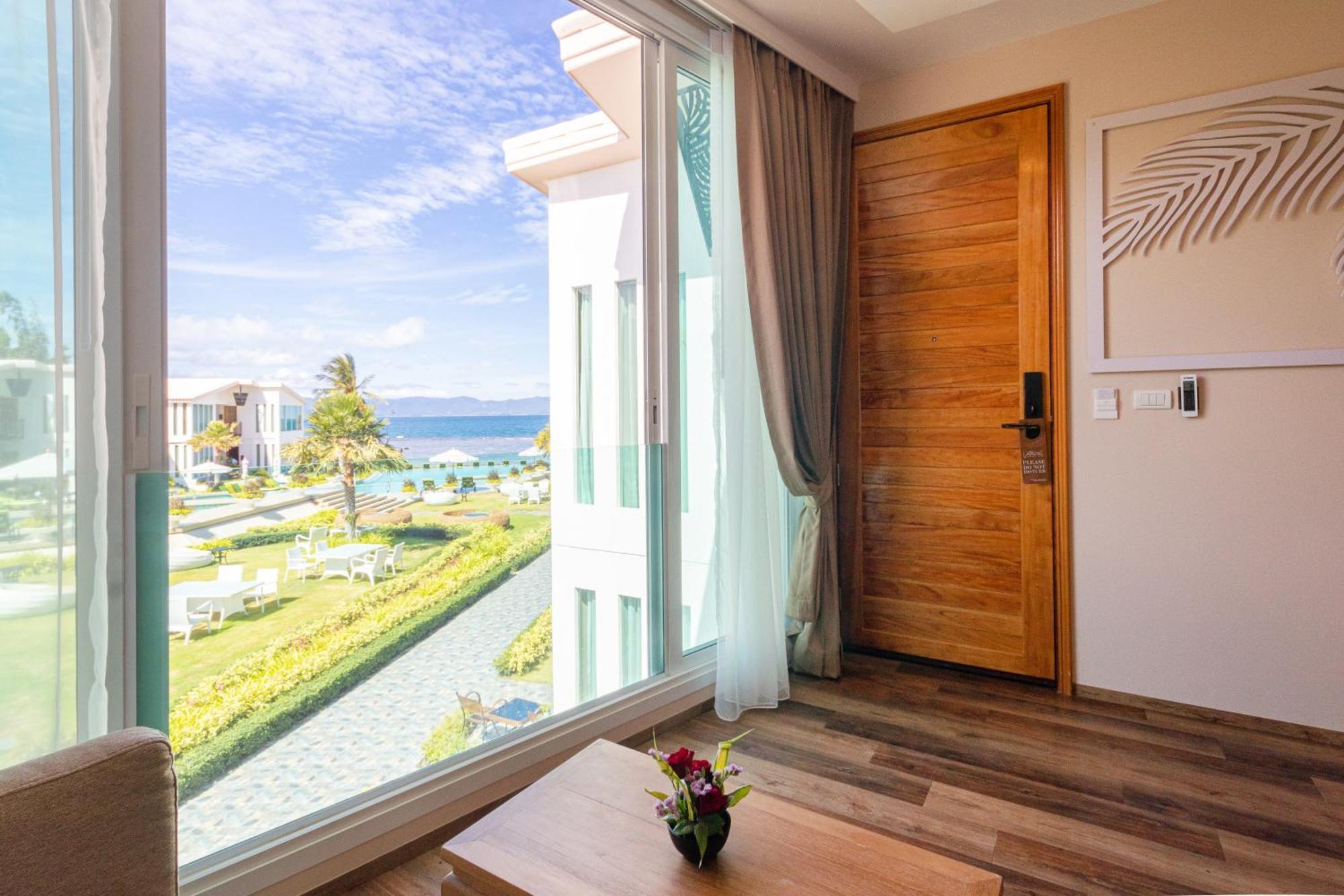 Hotel Vannee Golden Sands Beachfront 4*
