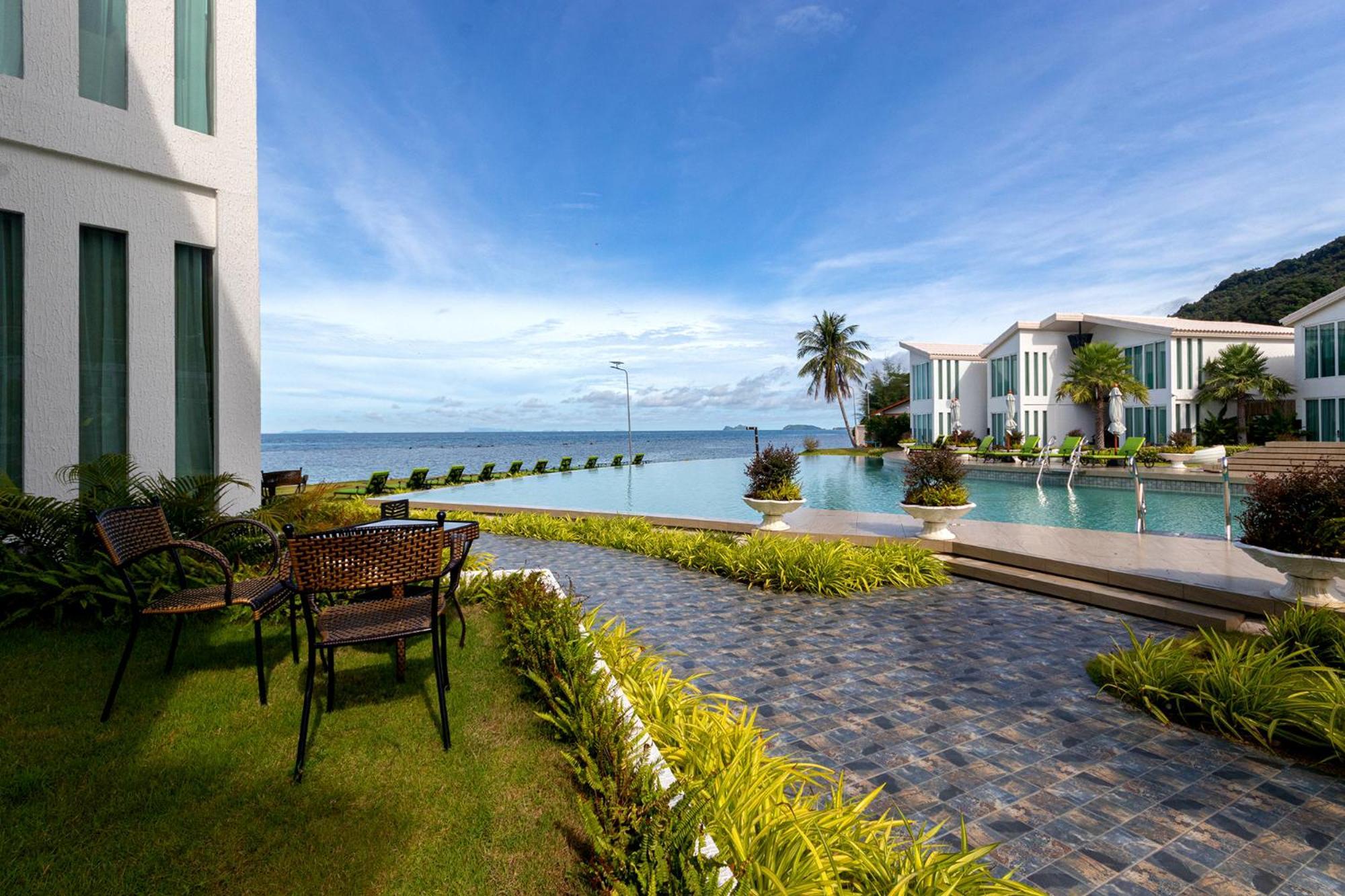 Vannee Golden Sands Beachfront Haad Rin
