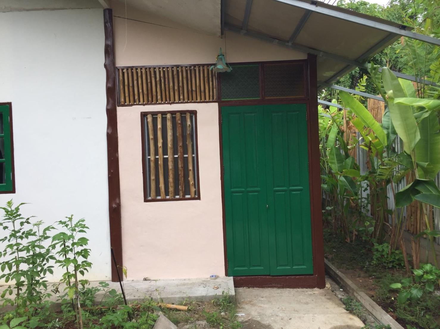 Sanita Chom Bung
