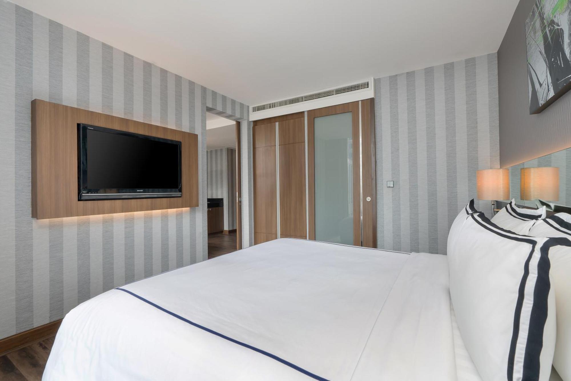 The Continent Sukhumvit - Asok Bts Hotel Banguecoque