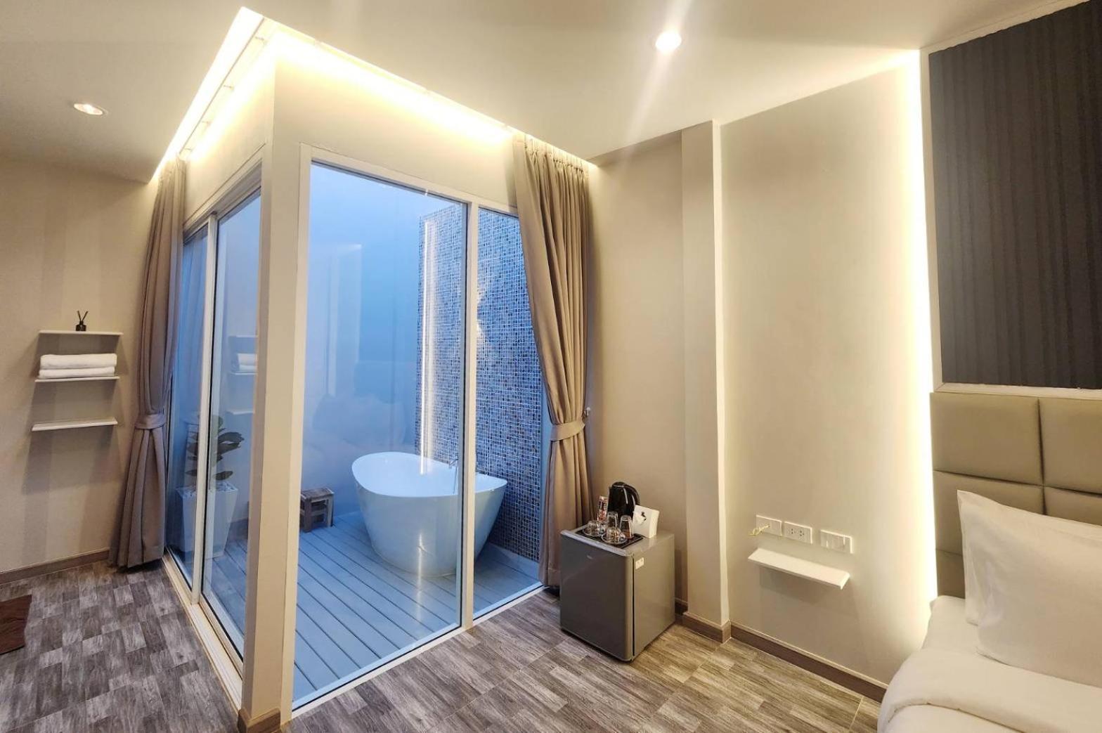 Resort Skyline Ban Khlong Lat Bua Khao