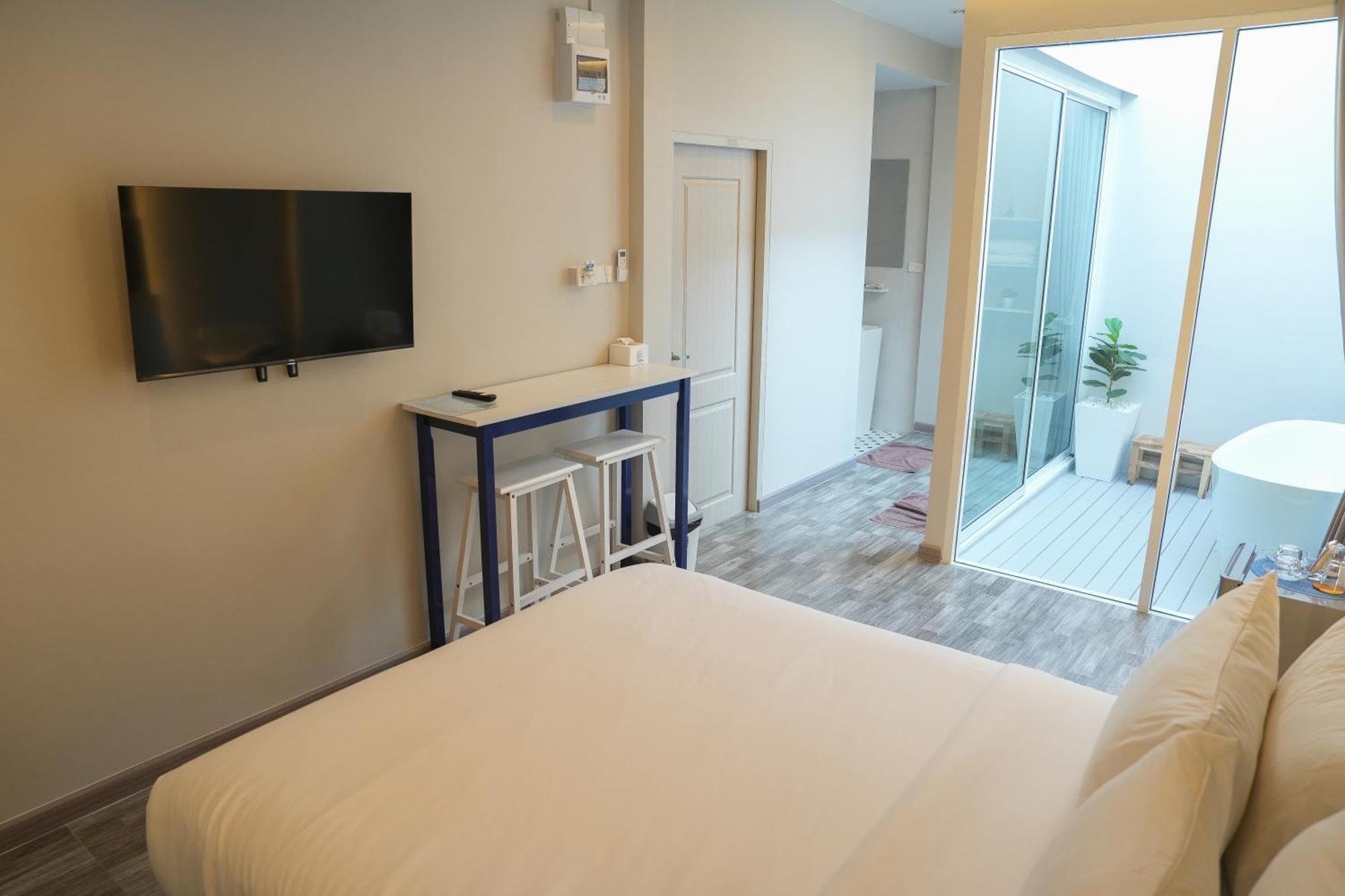 Skyline Resort