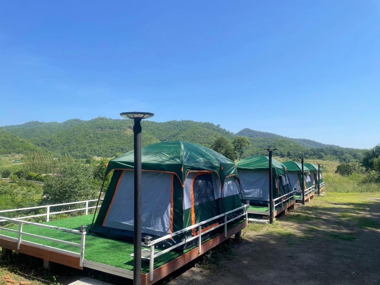 Resort Ingmhok Suan Phueng
