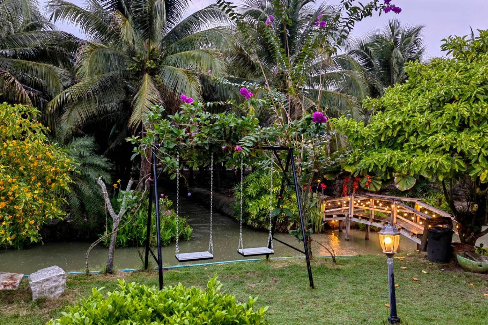 Resort Baan Klong Damnoen Saduak
