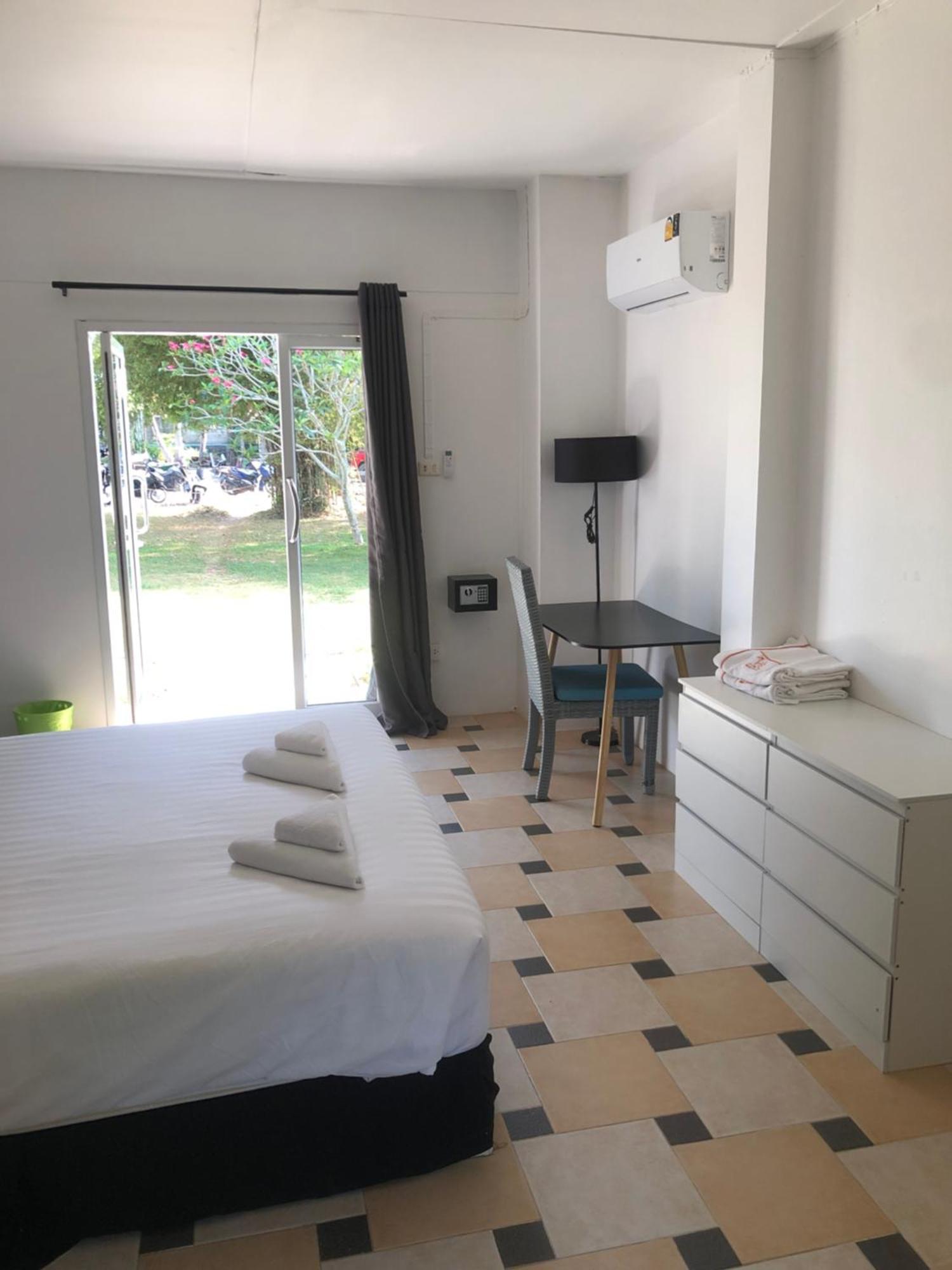 Resort Wild Wood X Hansa Fitness 2*