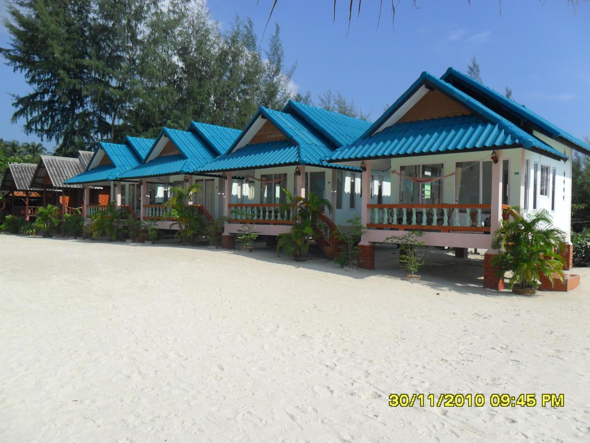 Resort Sea